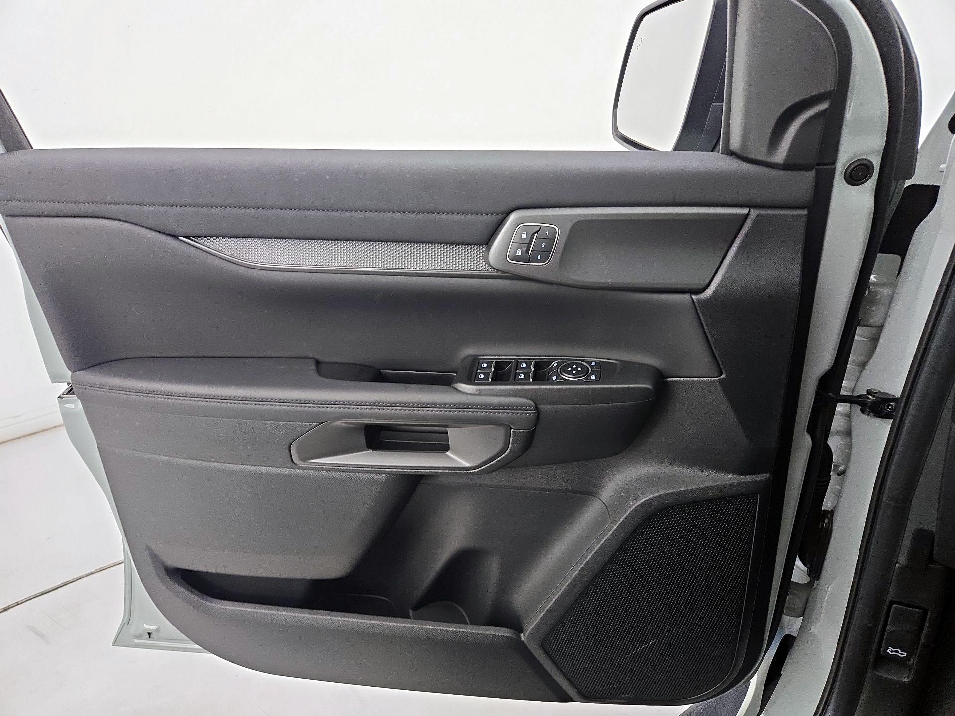 Thumbnail: 2024 Ford Ranger - 12