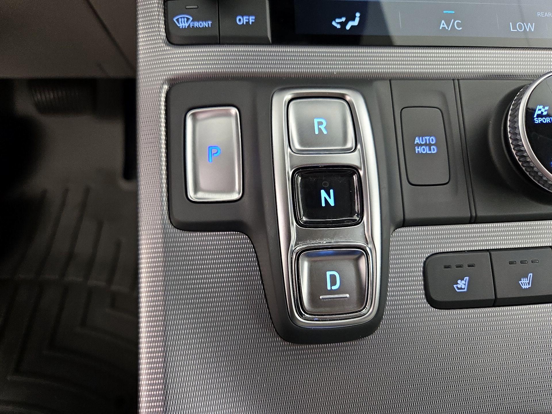 Thumbnail: 2023 Hyundai Palisade - 18