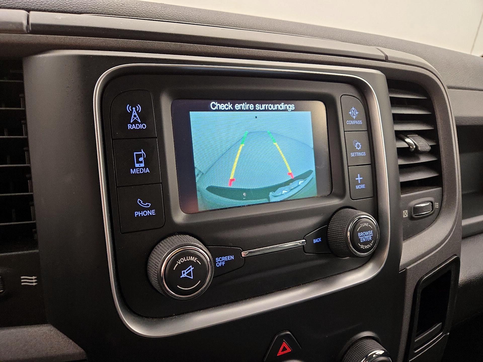 Thumbnail: 2019 RAM 1500 Classic - 14