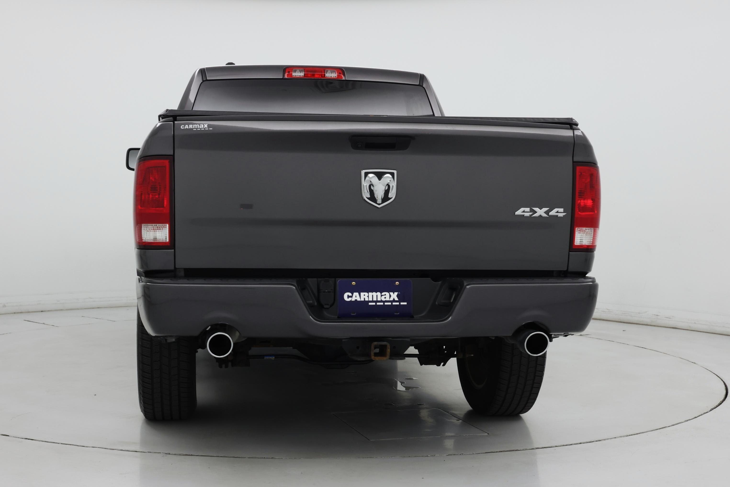 Thumbnail: 2019 RAM 1500 Classic - 6