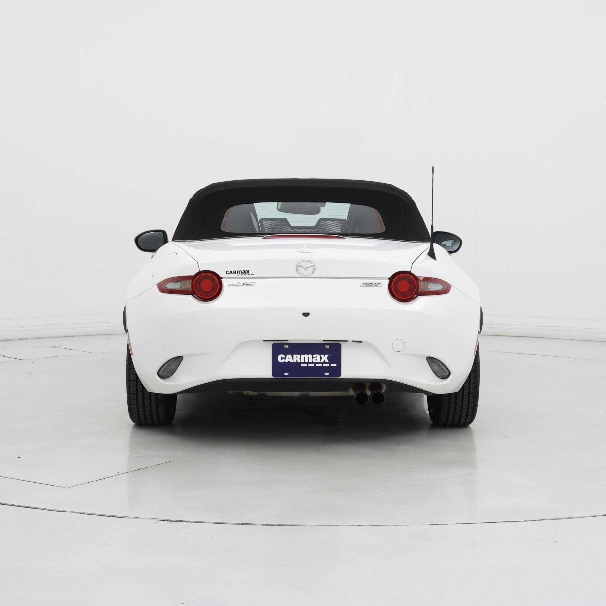 Thumbnail: 2019 Mazda MX-5 Miata - 6