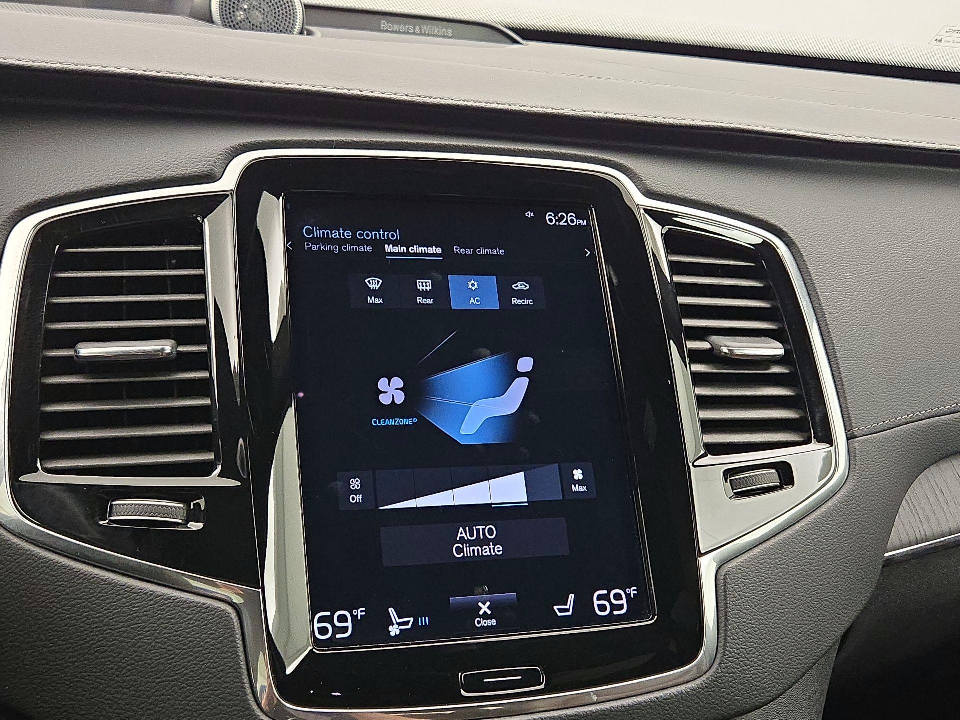 Thumbnail: 2021 Volvo XC90 - 17