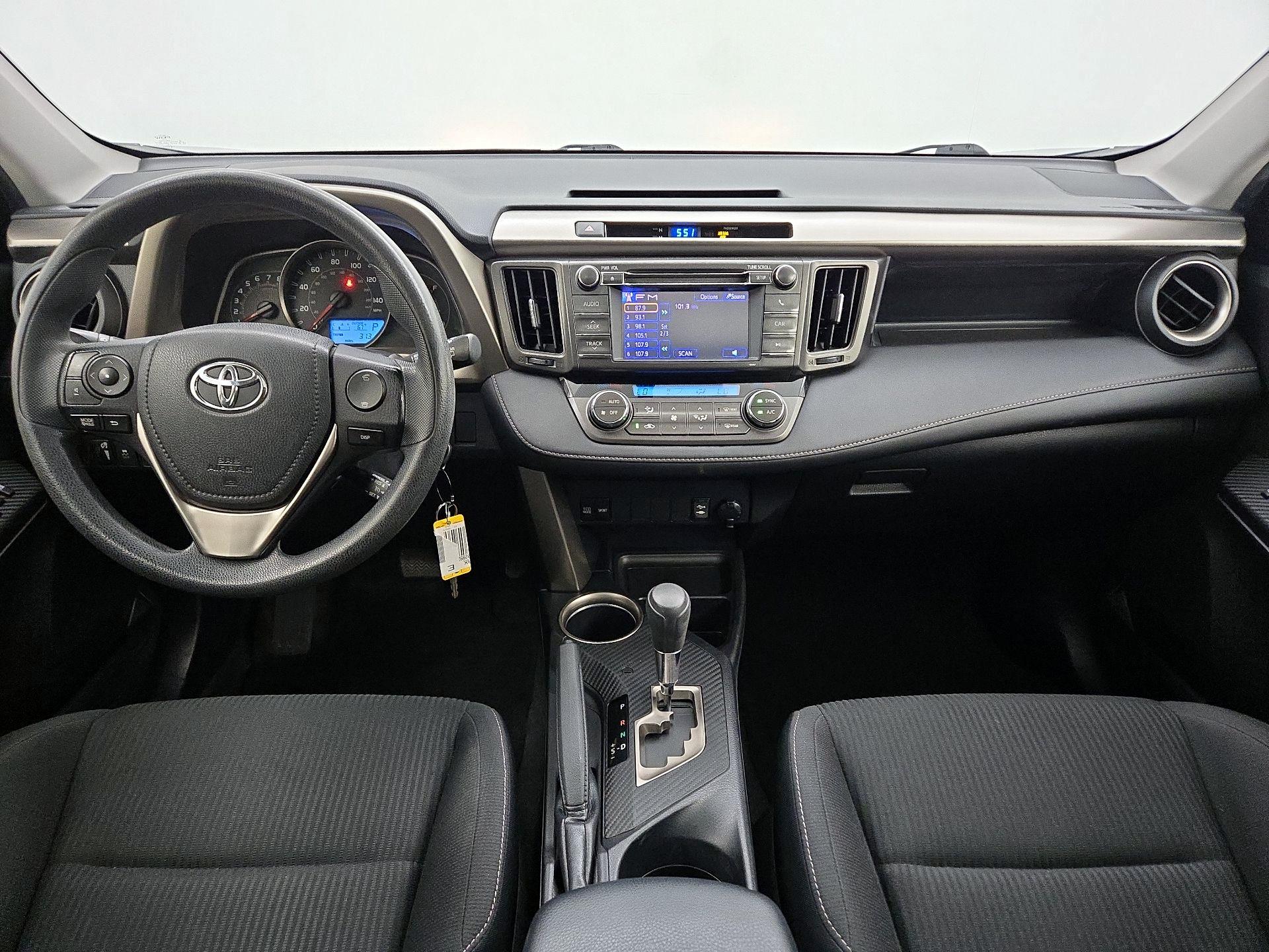 Thumbnail: 2013 Toyota RAV4 - 9