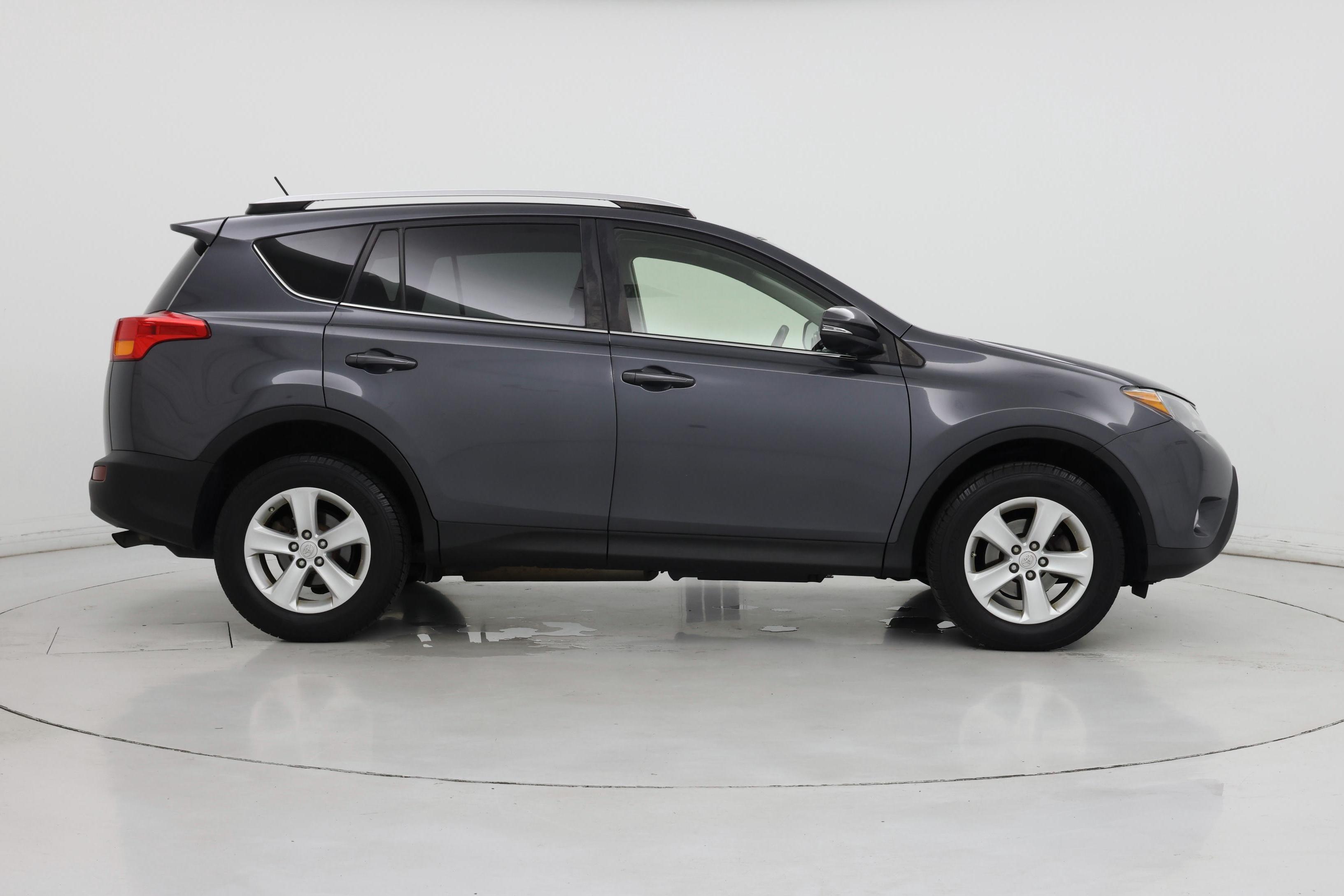 Thumbnail: 2013 Toyota RAV4 - 7