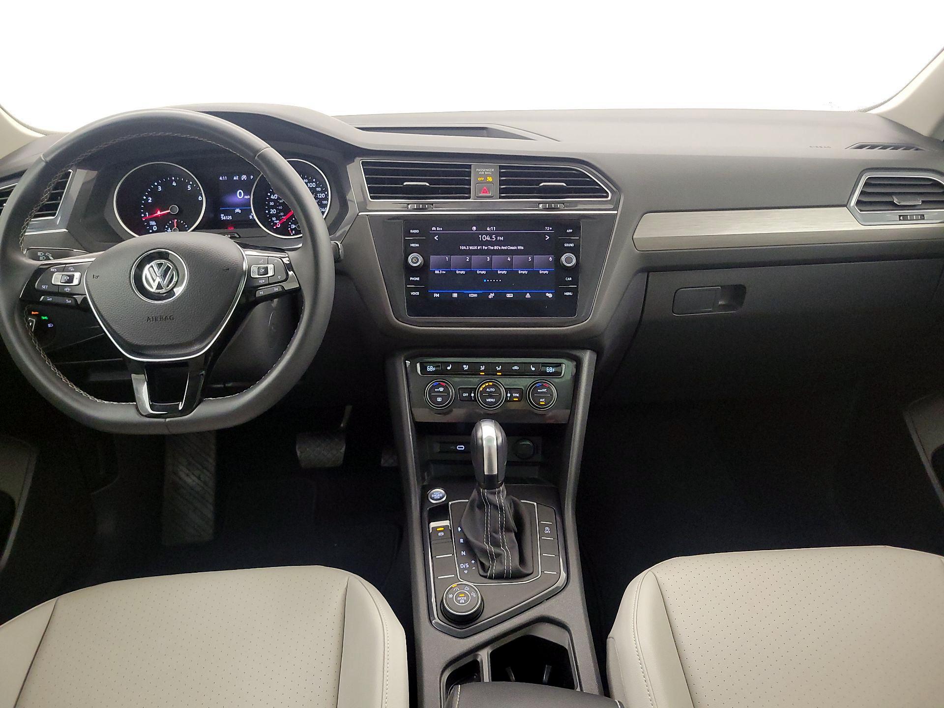 Thumbnail: 2021 Volkswagen Tiguan - 9