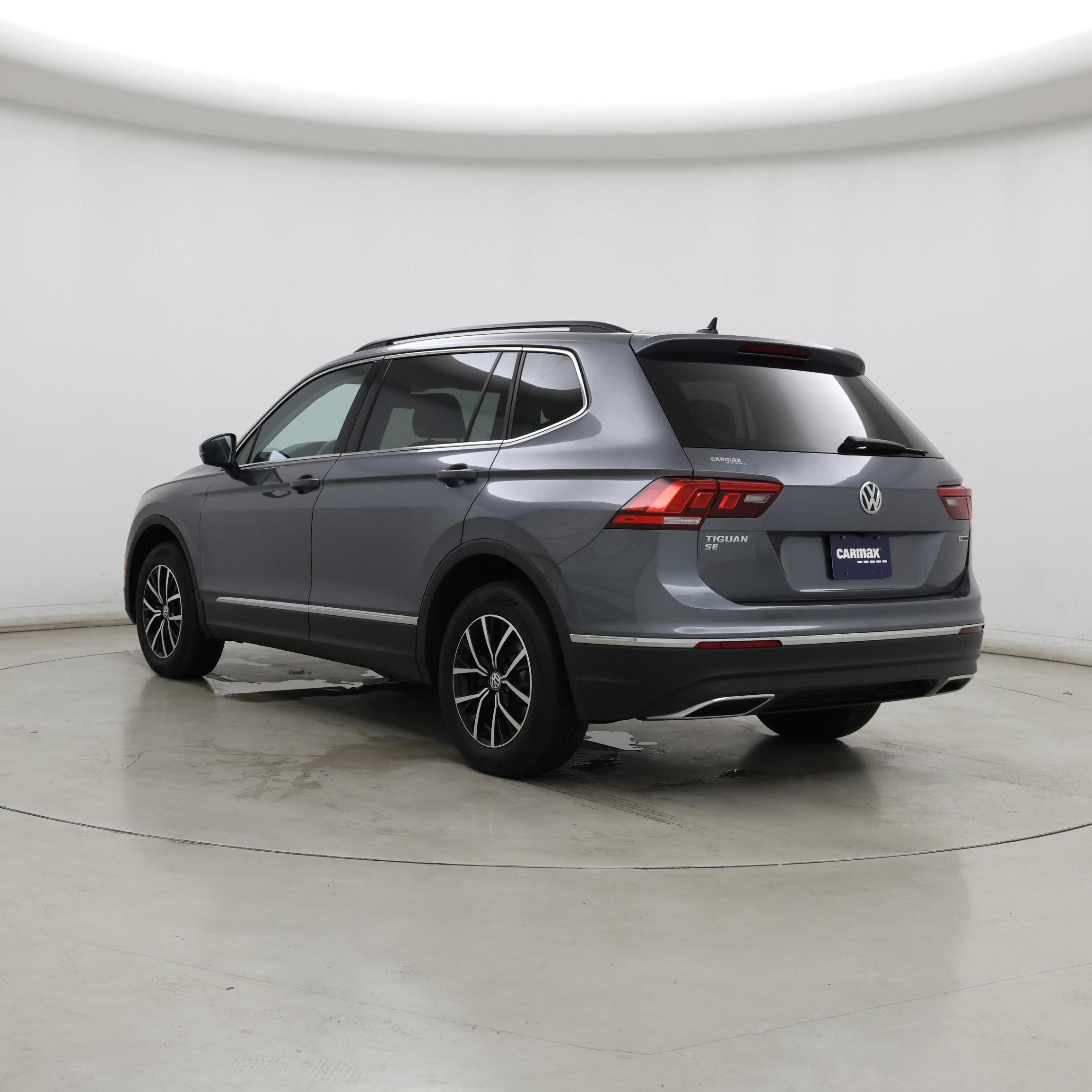 Thumbnail: 2021 Volkswagen Tiguan - 2