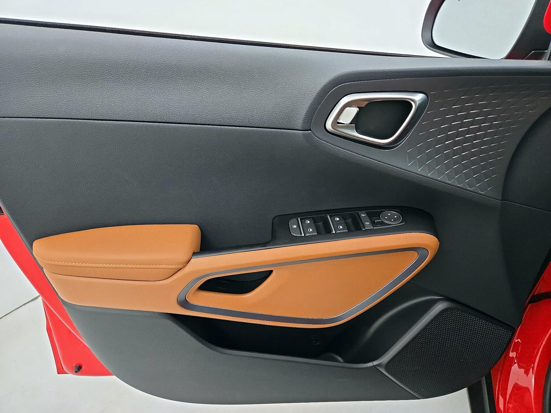 Thumbnail: 2024 Kia Soul - 12