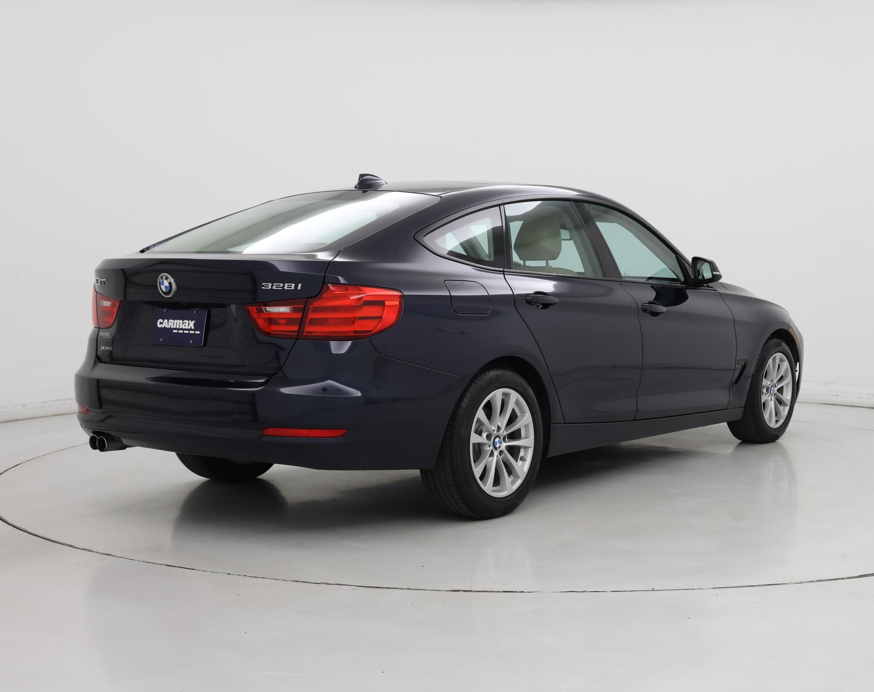 Thumbnail: 2015 BMW 3 Series - 8