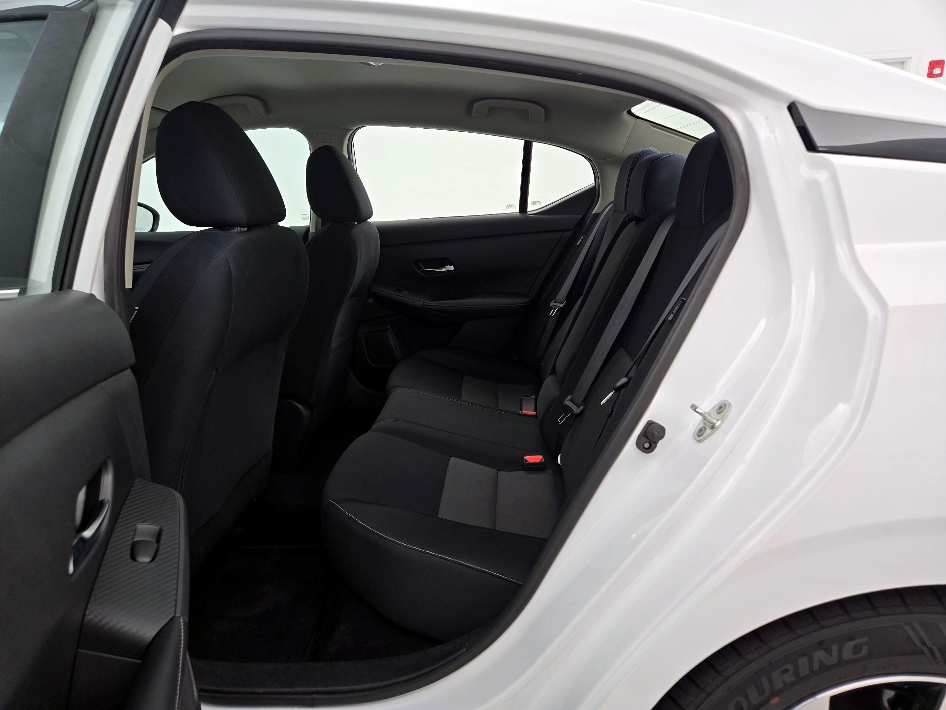 Thumbnail: 2020 Nissan Sentra - 19
