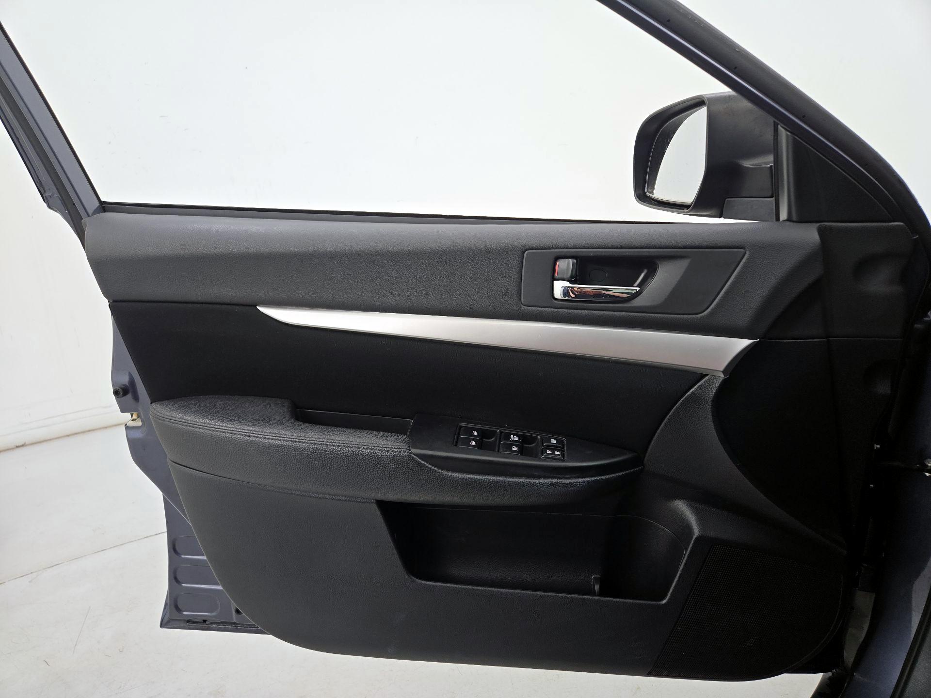 Thumbnail: 2014 Subaru Outback - 12