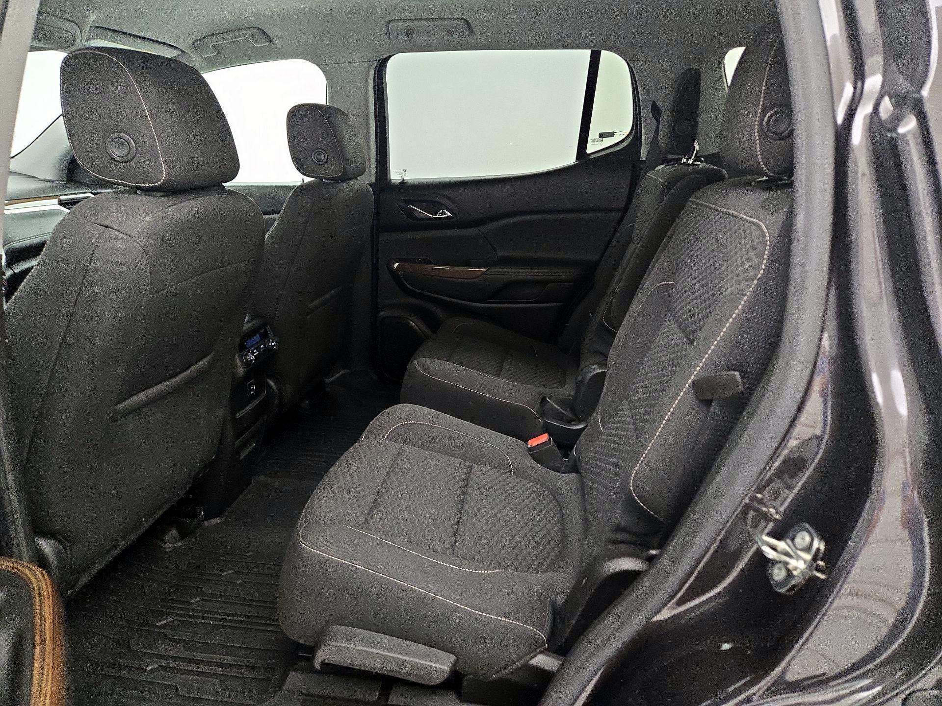 Thumbnail: 2018 GMC Acadia - 19