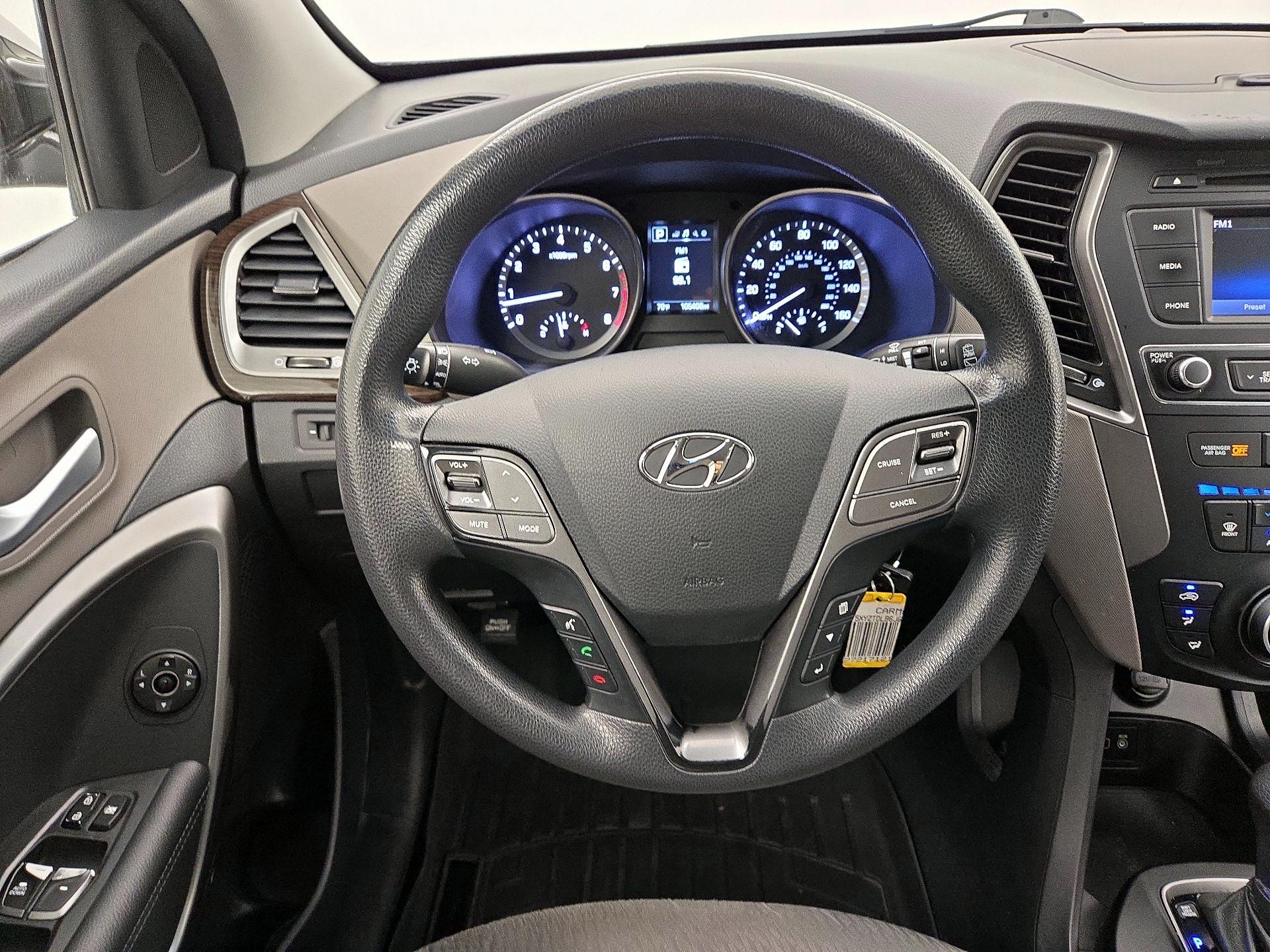 Thumbnail: 2018 Hyundai Santa Fe - 10
