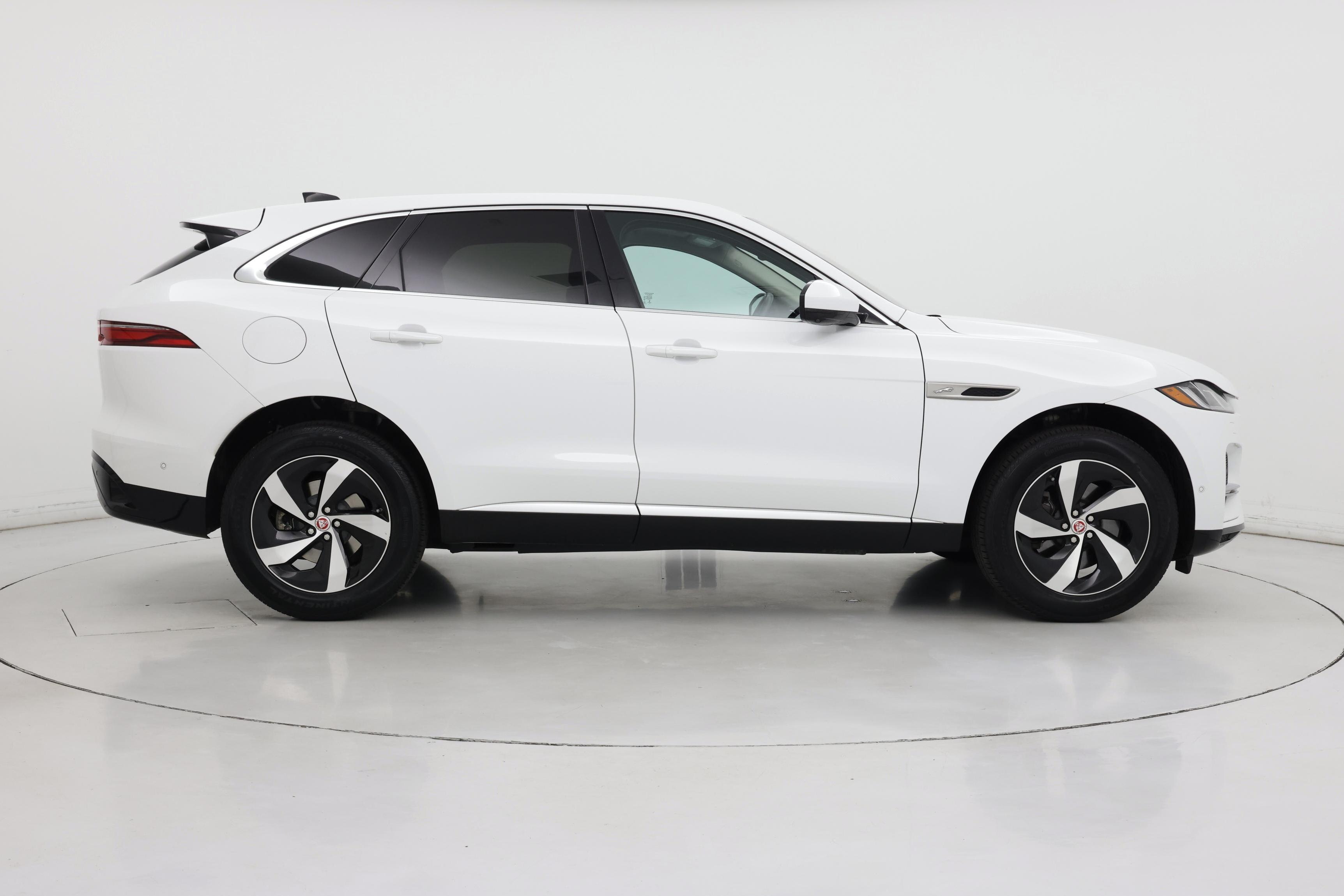 Thumbnail: 2021 Jaguar F-Pace - 7
