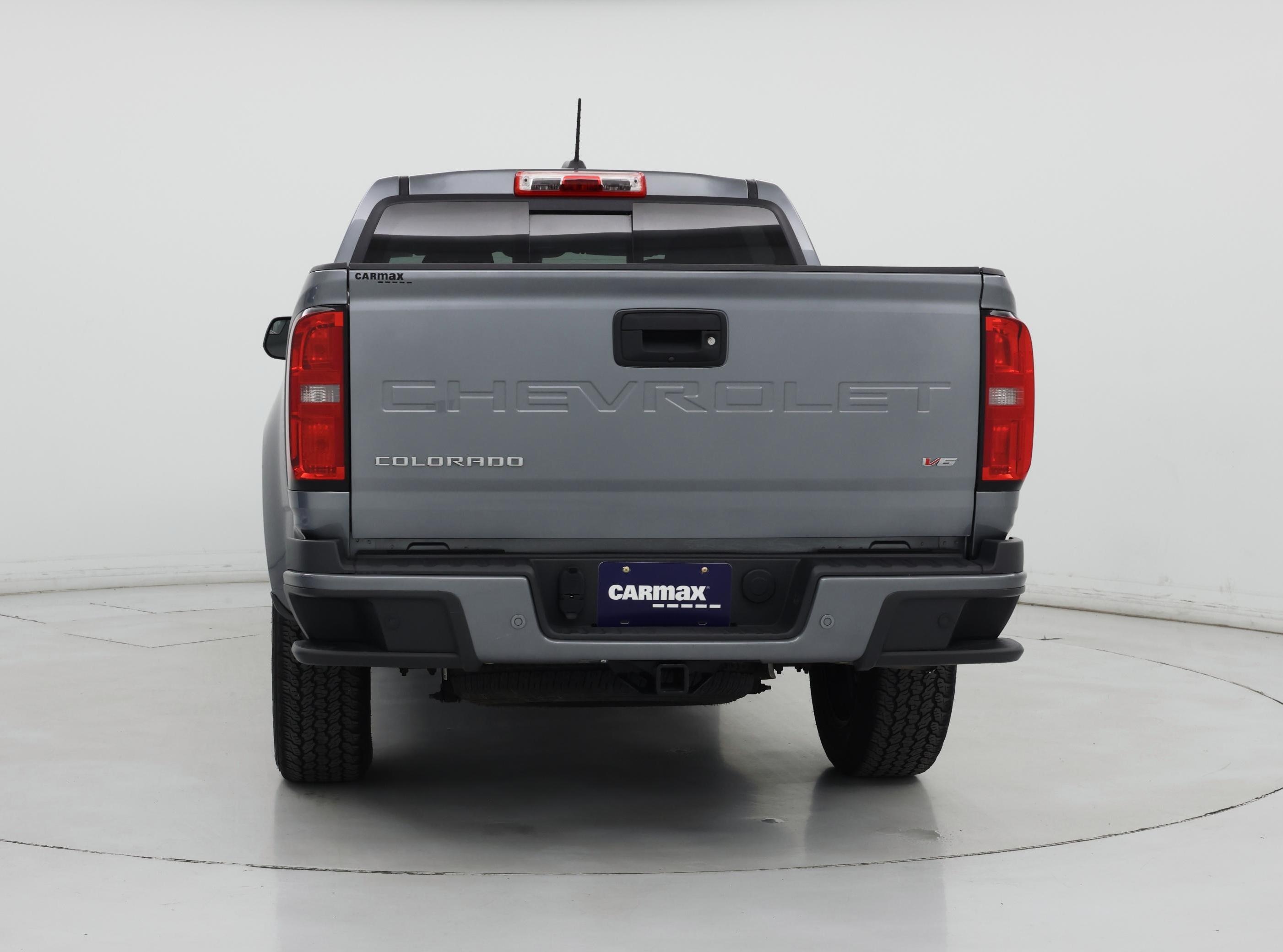Thumbnail: 2022 Chevrolet Colorado - 6