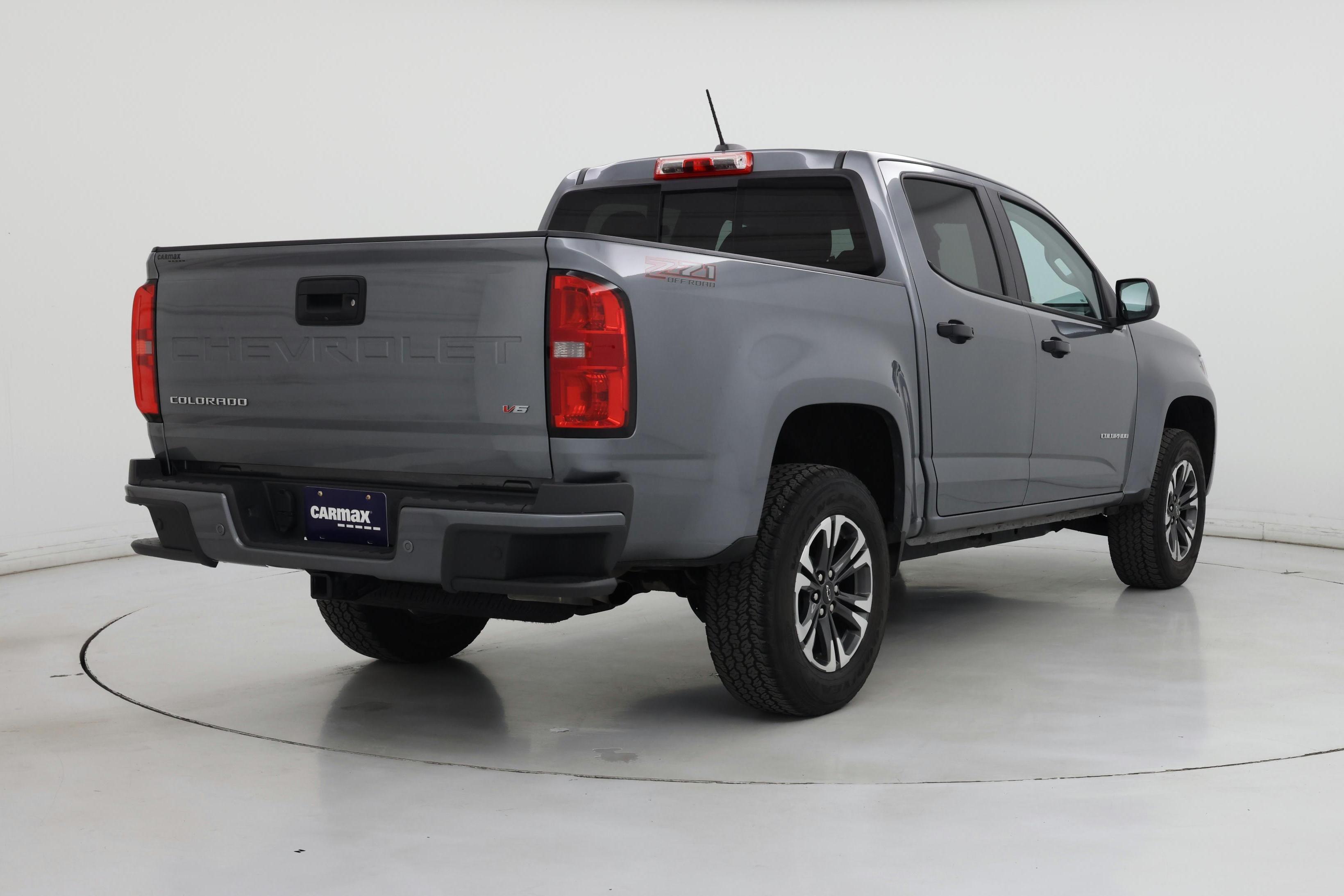 Thumbnail: 2022 Chevrolet Colorado - 8