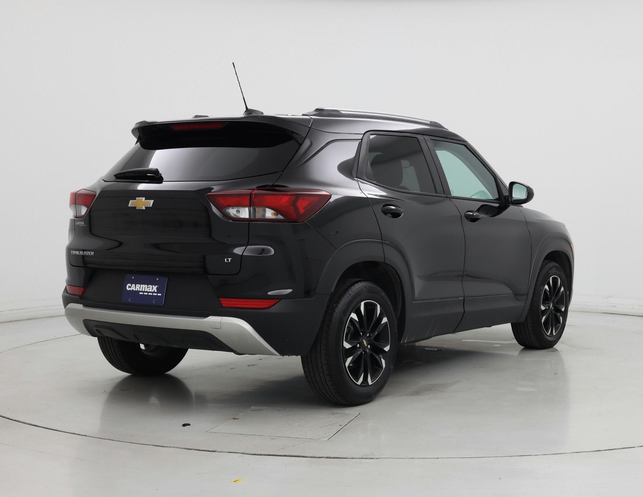 Thumbnail: 2023 Chevrolet TrailBlazer - 8