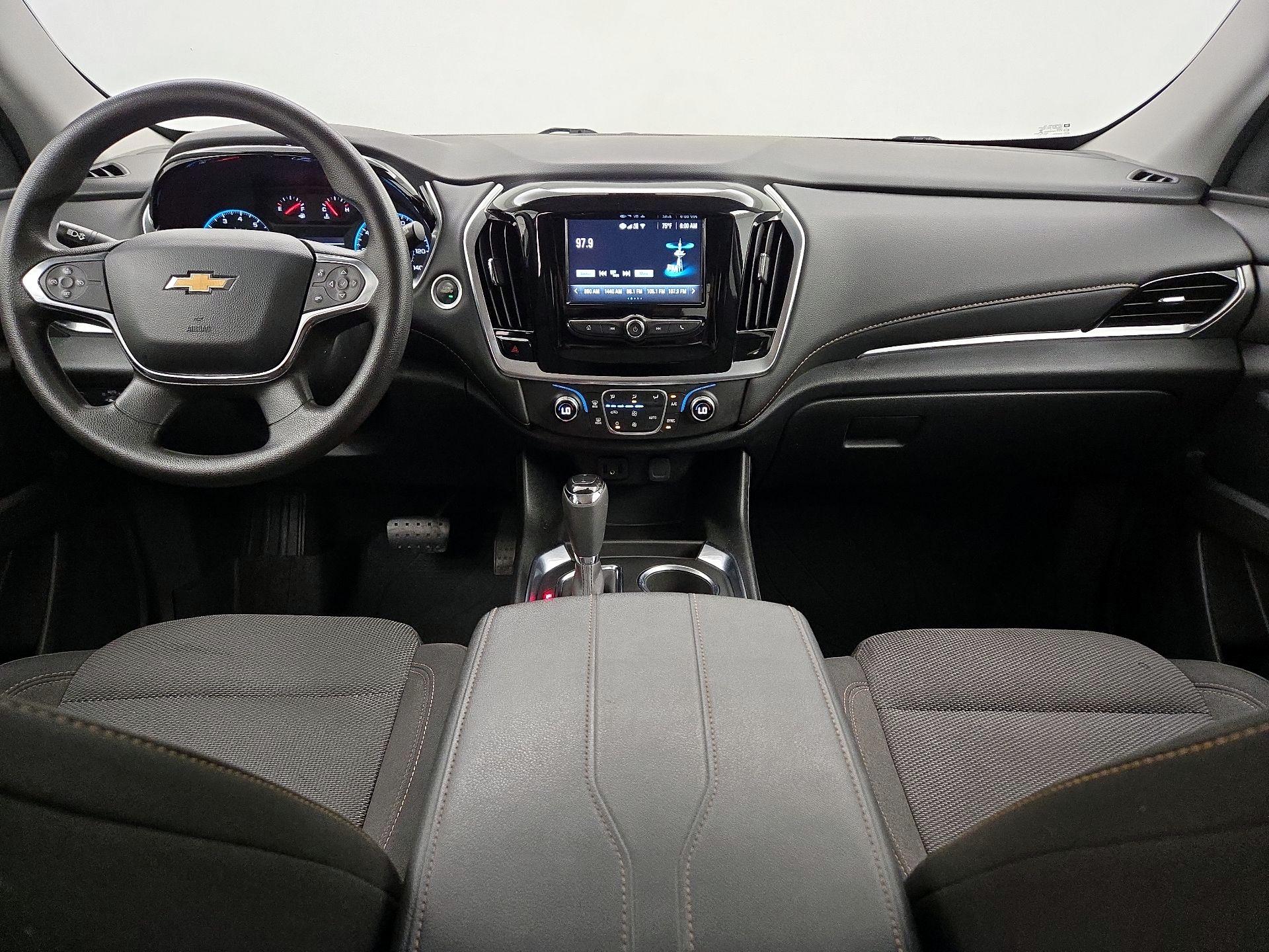 Thumbnail: 2019 Chevrolet Traverse - 9