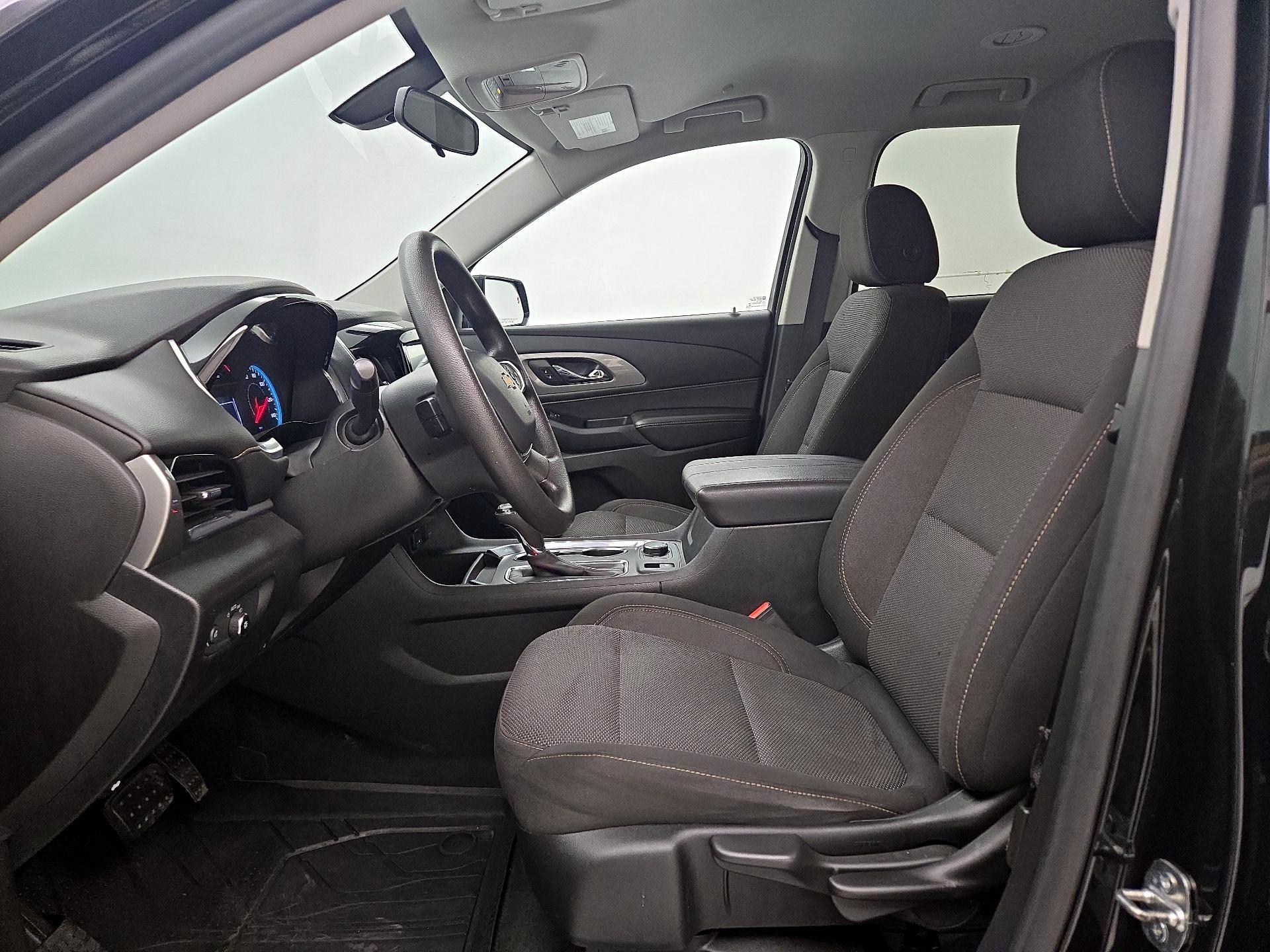 Thumbnail: 2019 Chevrolet Traverse - 11