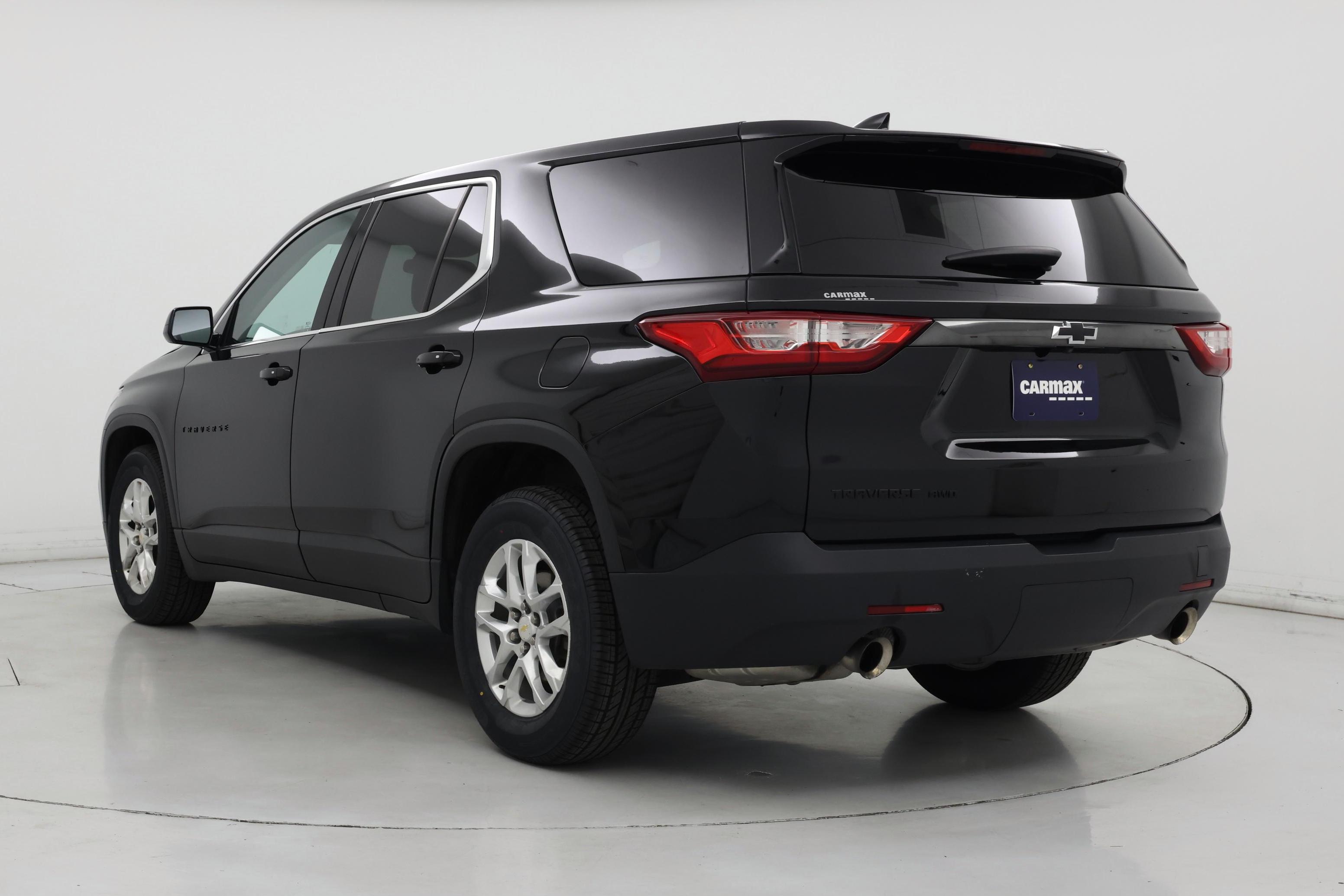 Thumbnail: 2019 Chevrolet Traverse - 2
