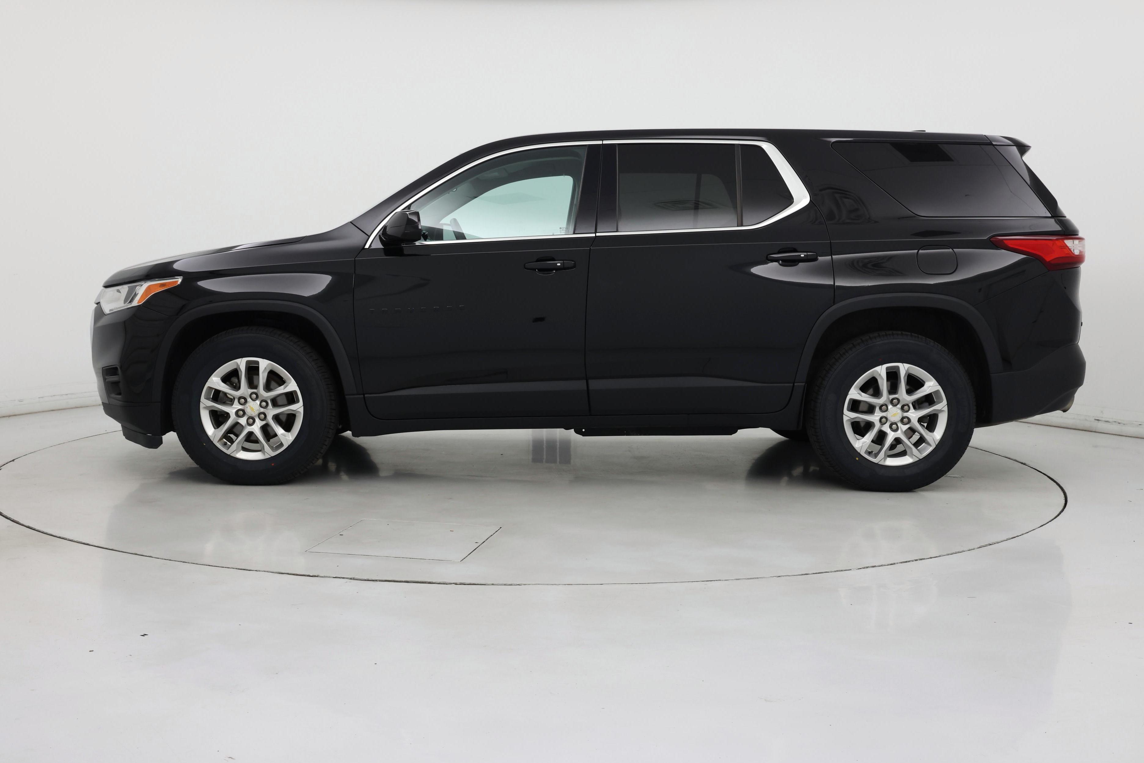 Thumbnail: 2019 Chevrolet Traverse - 3