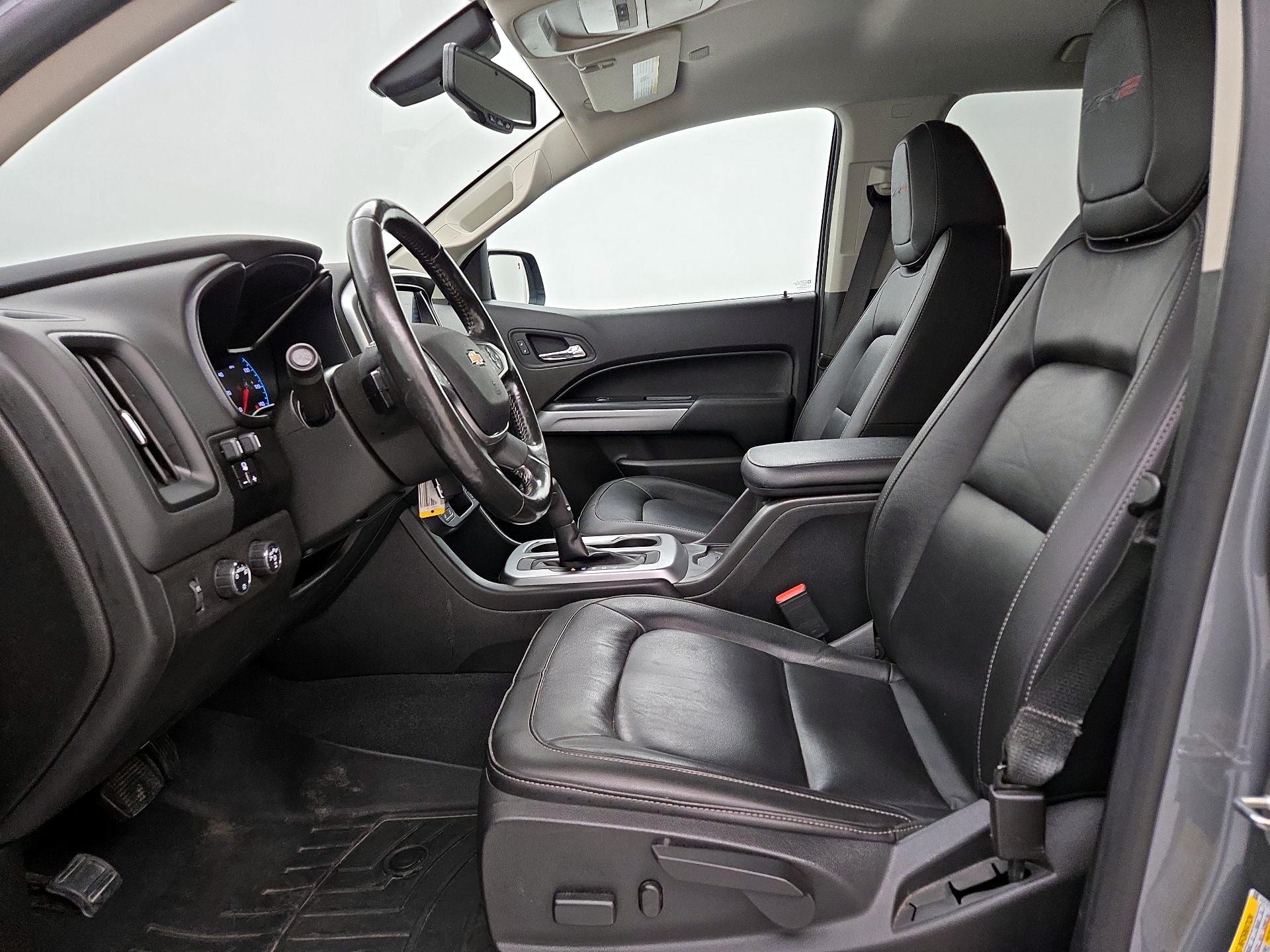 Thumbnail: 2019 Chevrolet Colorado - 11