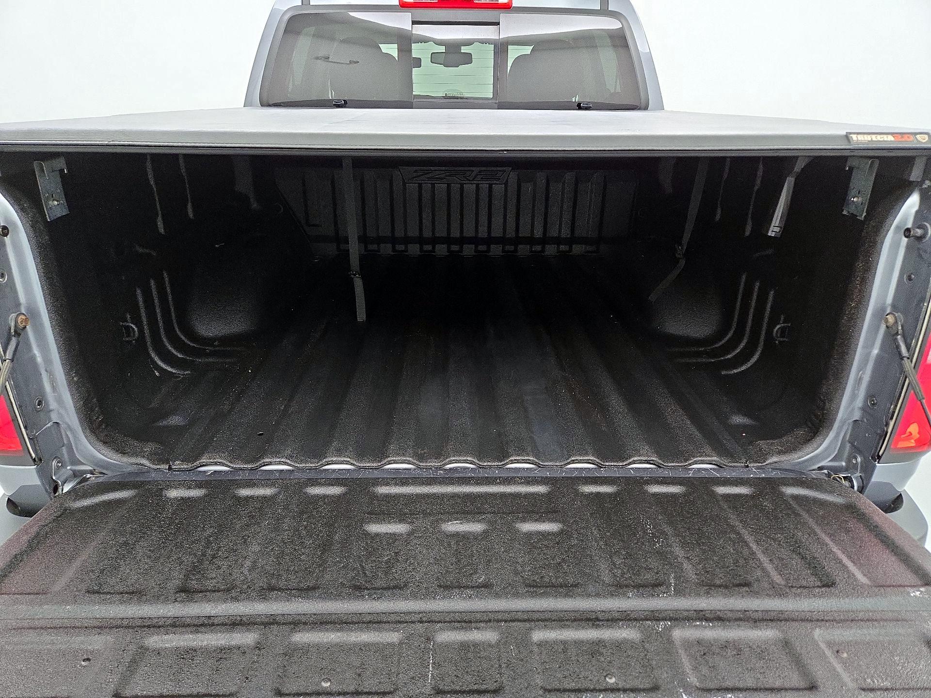 Thumbnail: 2019 Chevrolet Colorado - 20