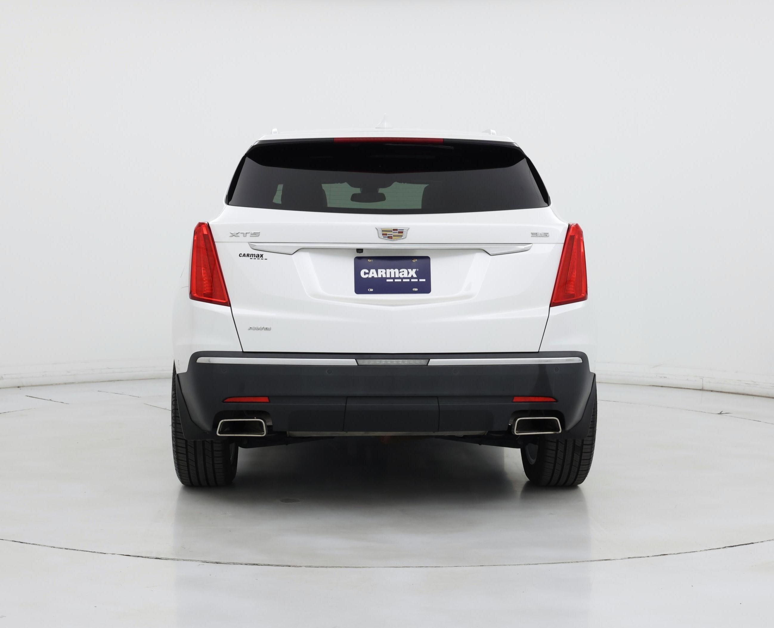 Thumbnail: 2019 Cadillac XT5 - 6
