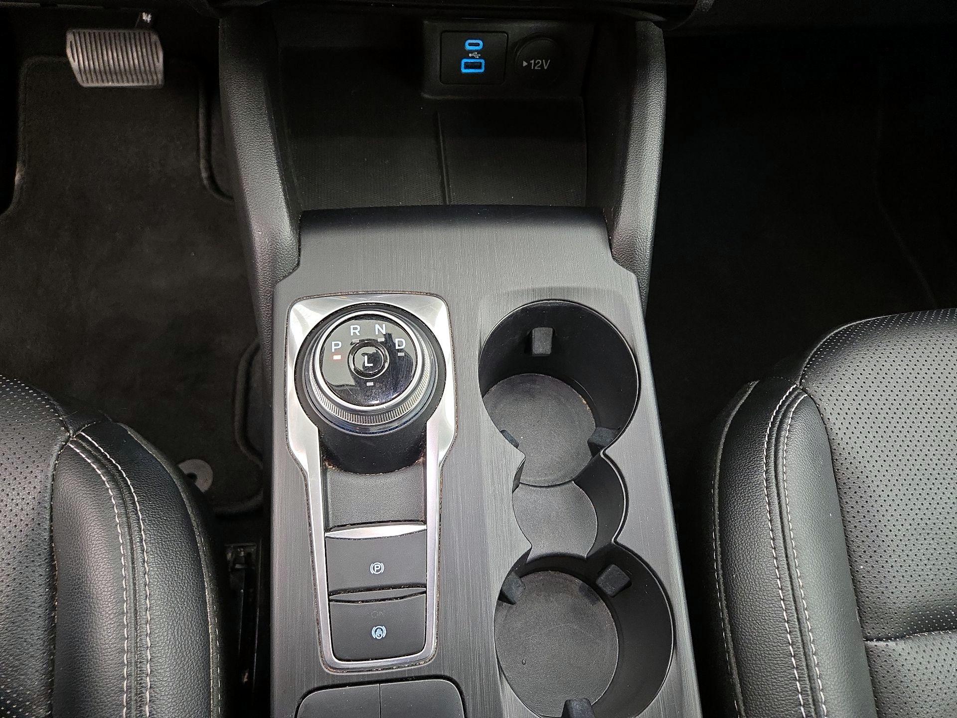 Thumbnail: 2022 Ford Escape - 18