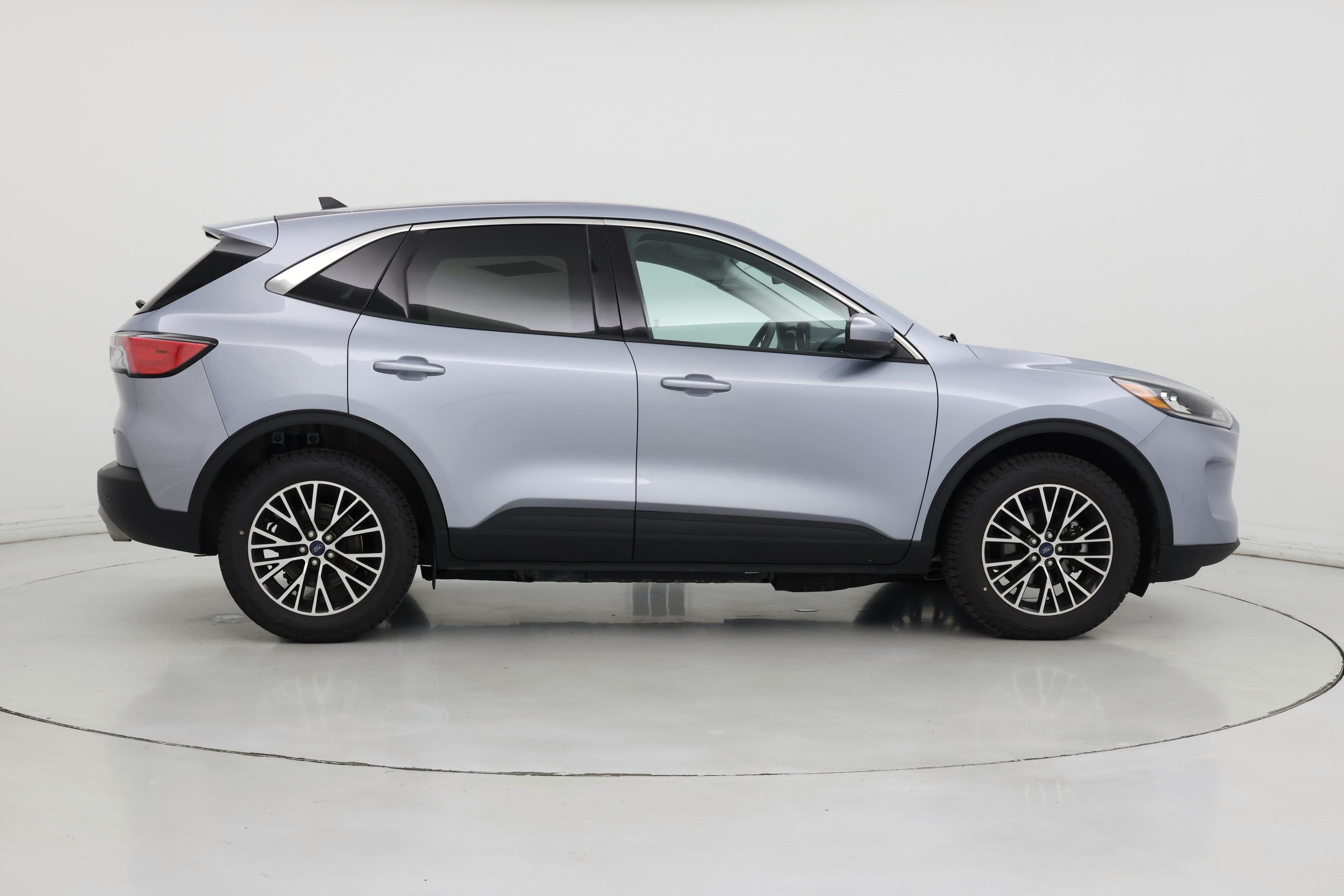 Thumbnail: 2022 Ford Escape - 7
