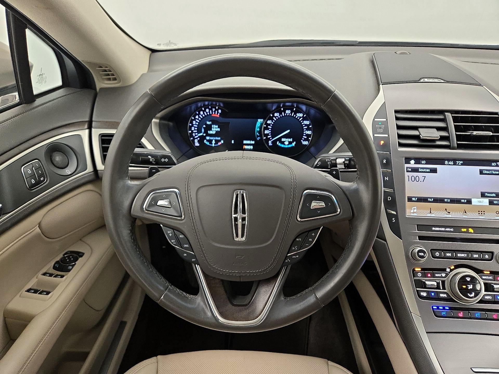 Thumbnail: 2018 Lincoln MKZ - 10