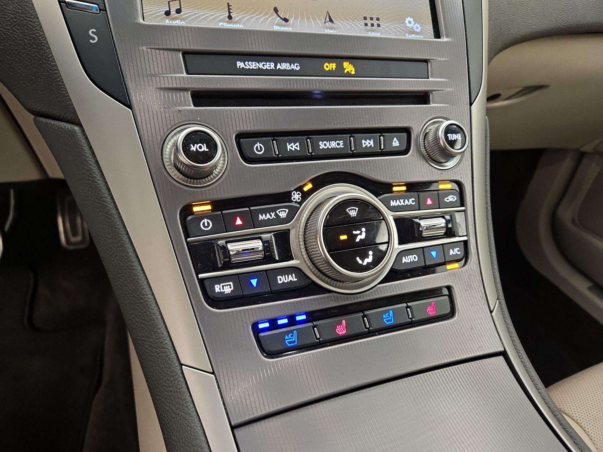 Thumbnail: 2018 Lincoln MKZ - 17