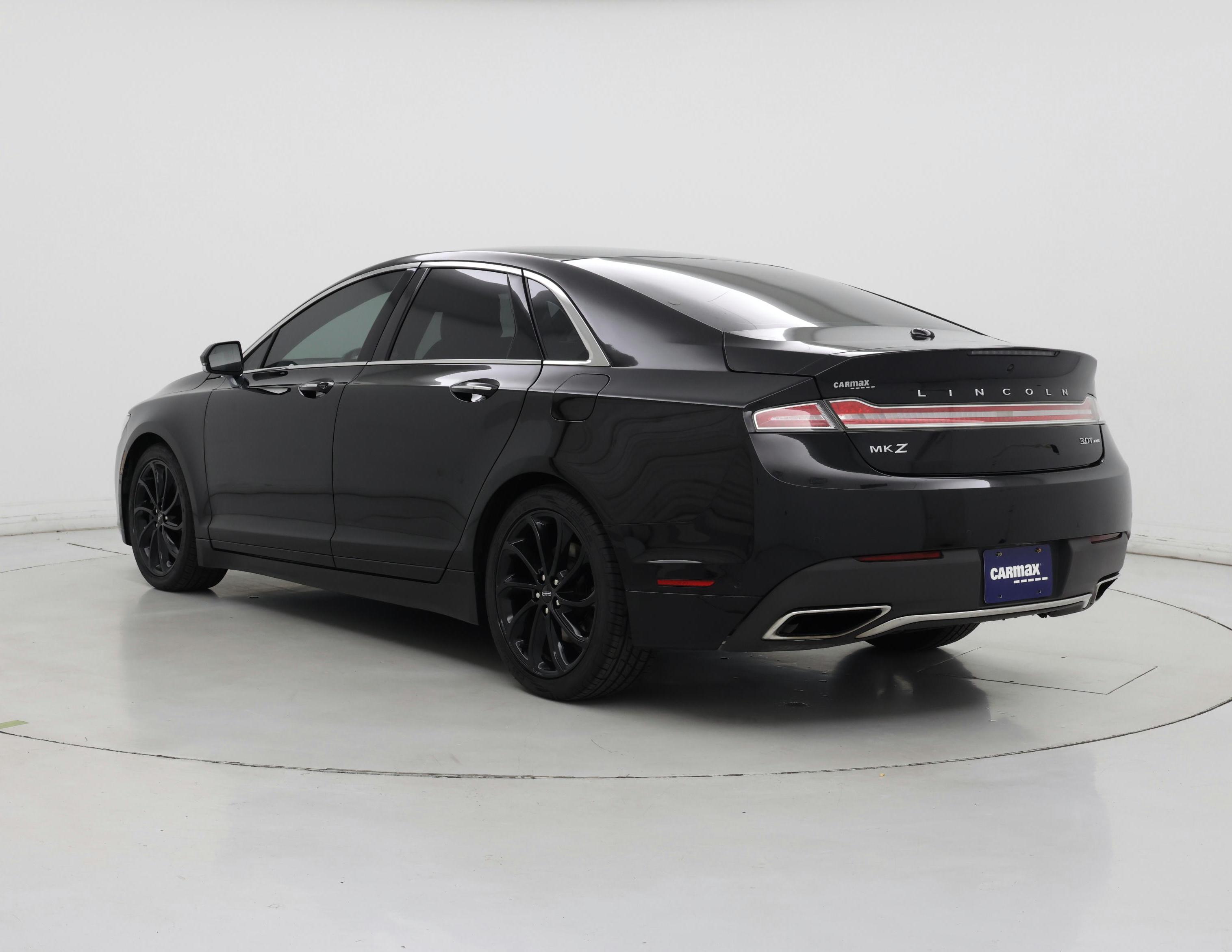 Thumbnail: 2017 Lincoln MKZ - 2