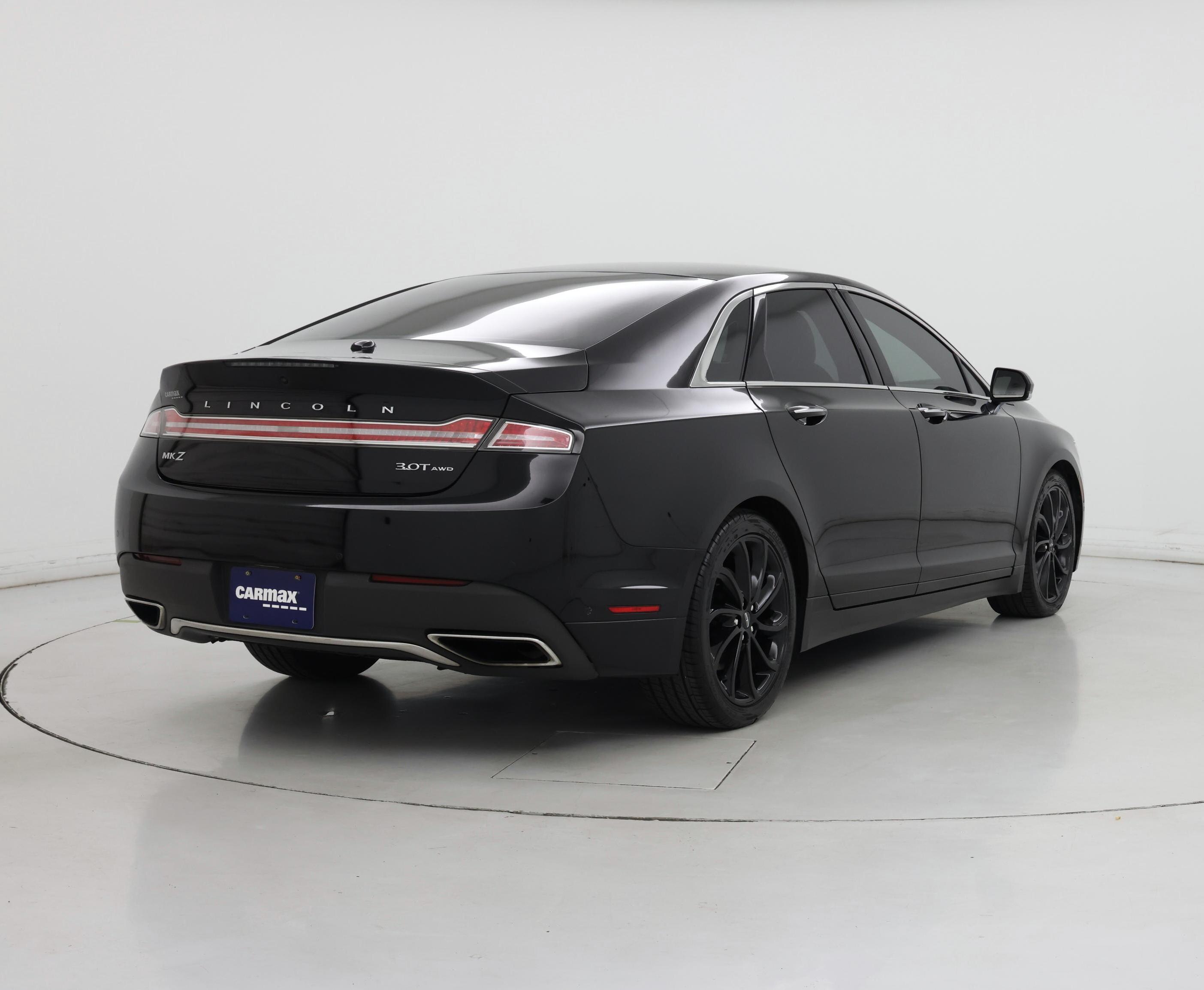 Thumbnail: 2017 Lincoln MKZ - 8