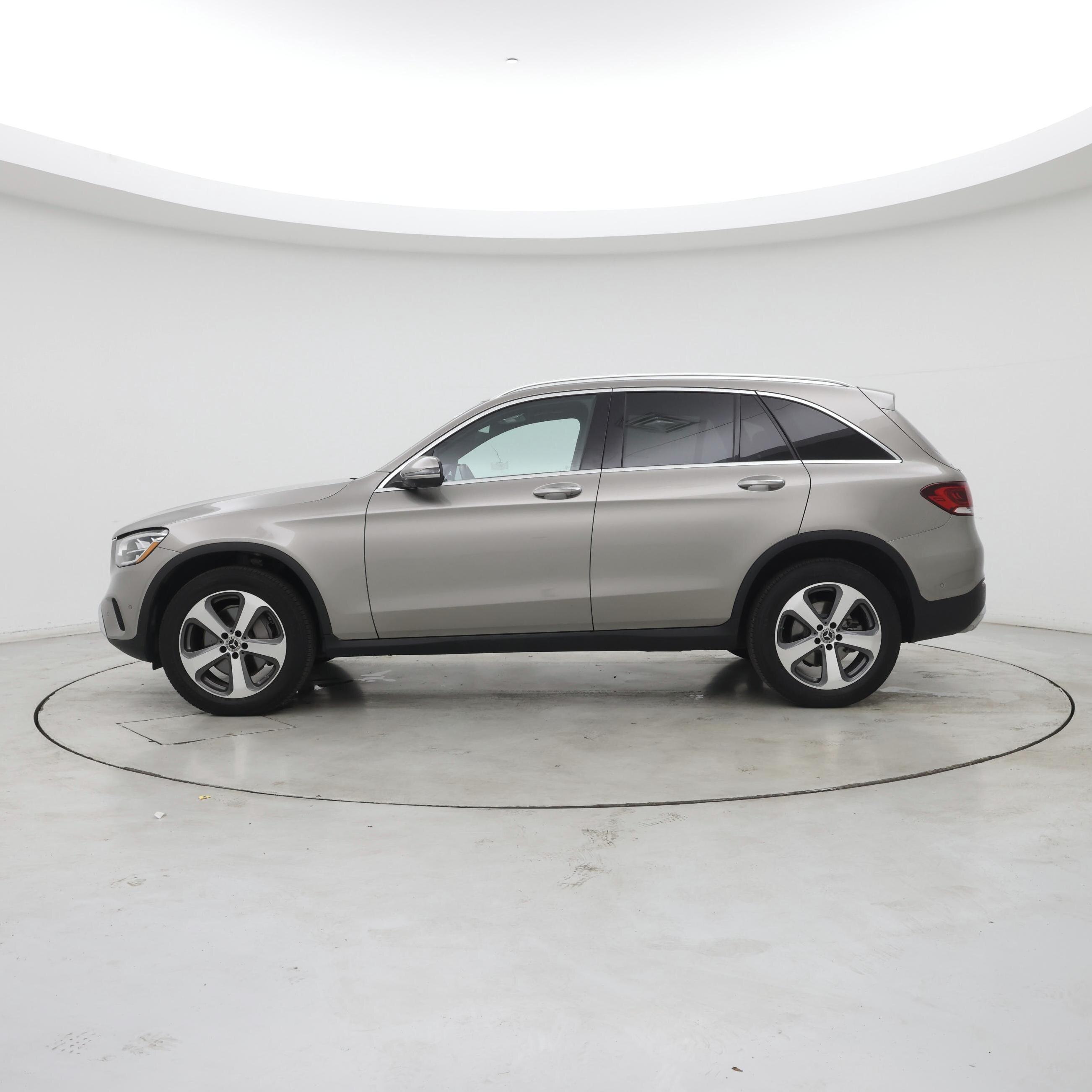 Thumbnail: 2020 Mercedes-Benz GLC - 3