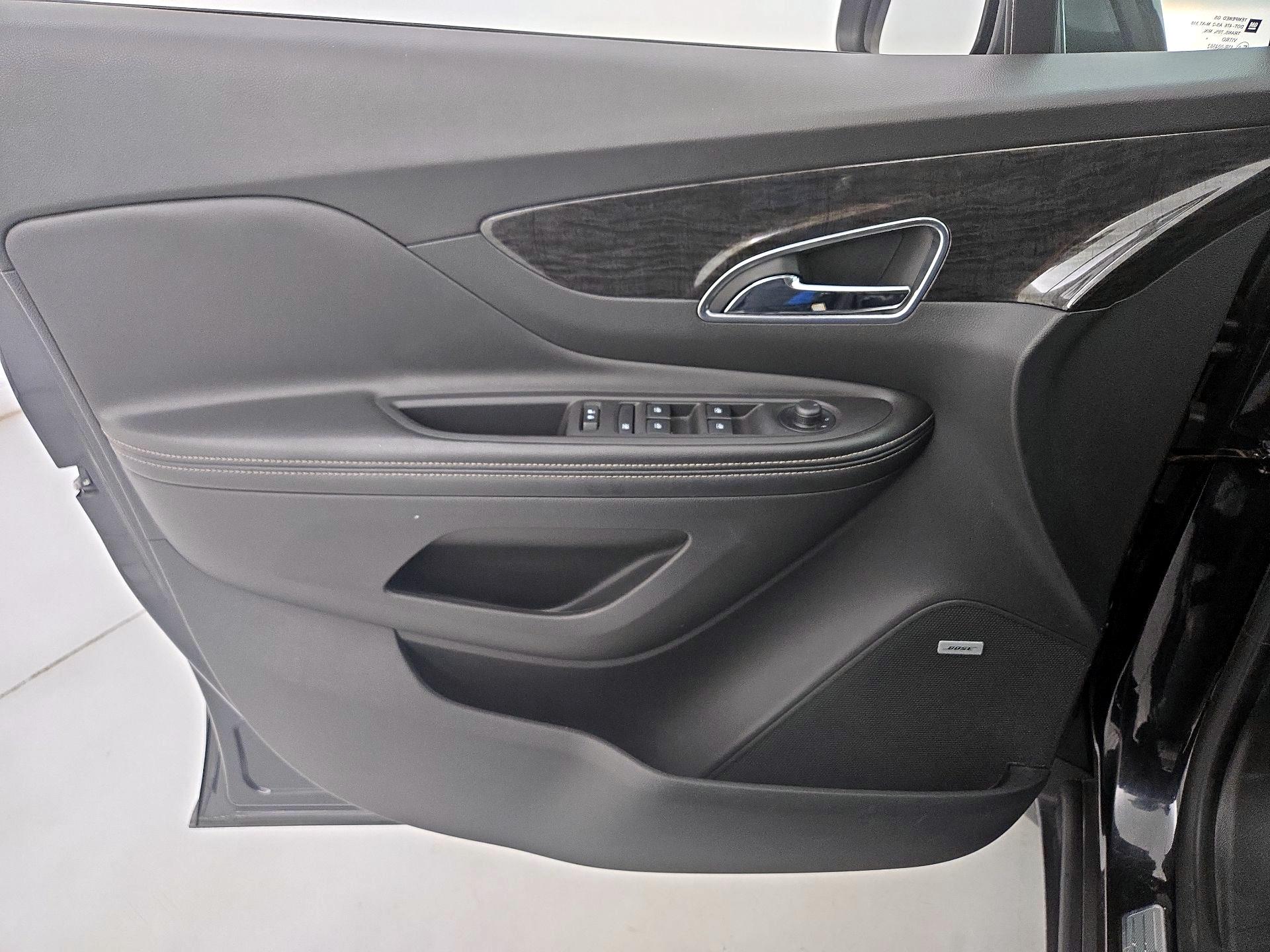 Thumbnail: 2014 Buick Encore - 12