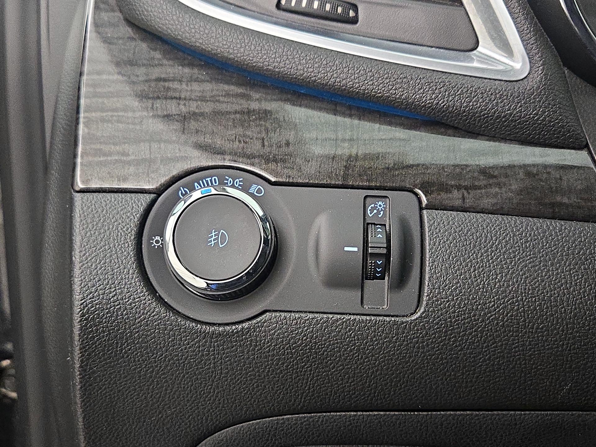 Thumbnail: 2014 Buick Encore - 13