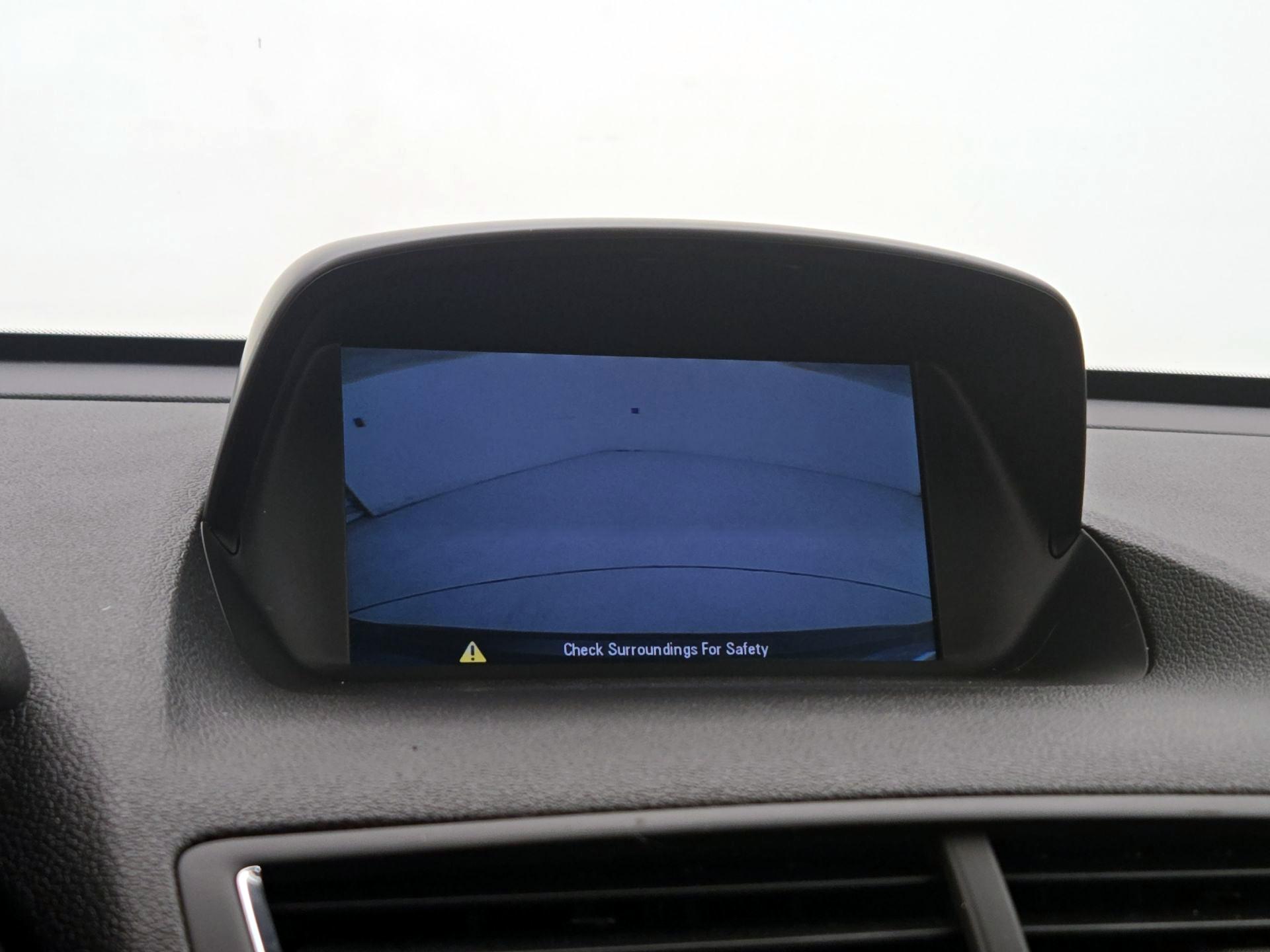 Thumbnail: 2014 Buick Encore - 15