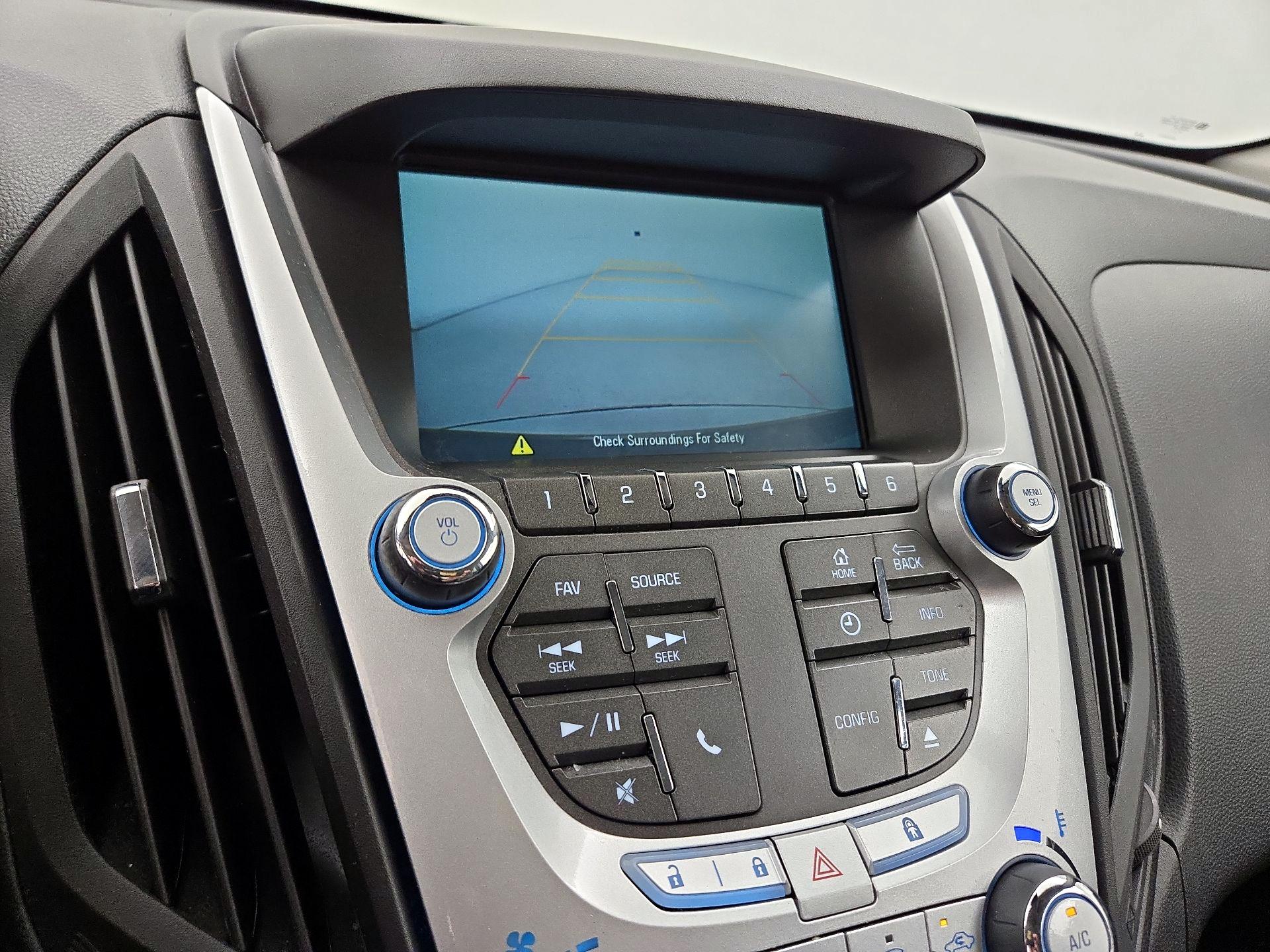 Thumbnail: 2015 Chevrolet Equinox - 14