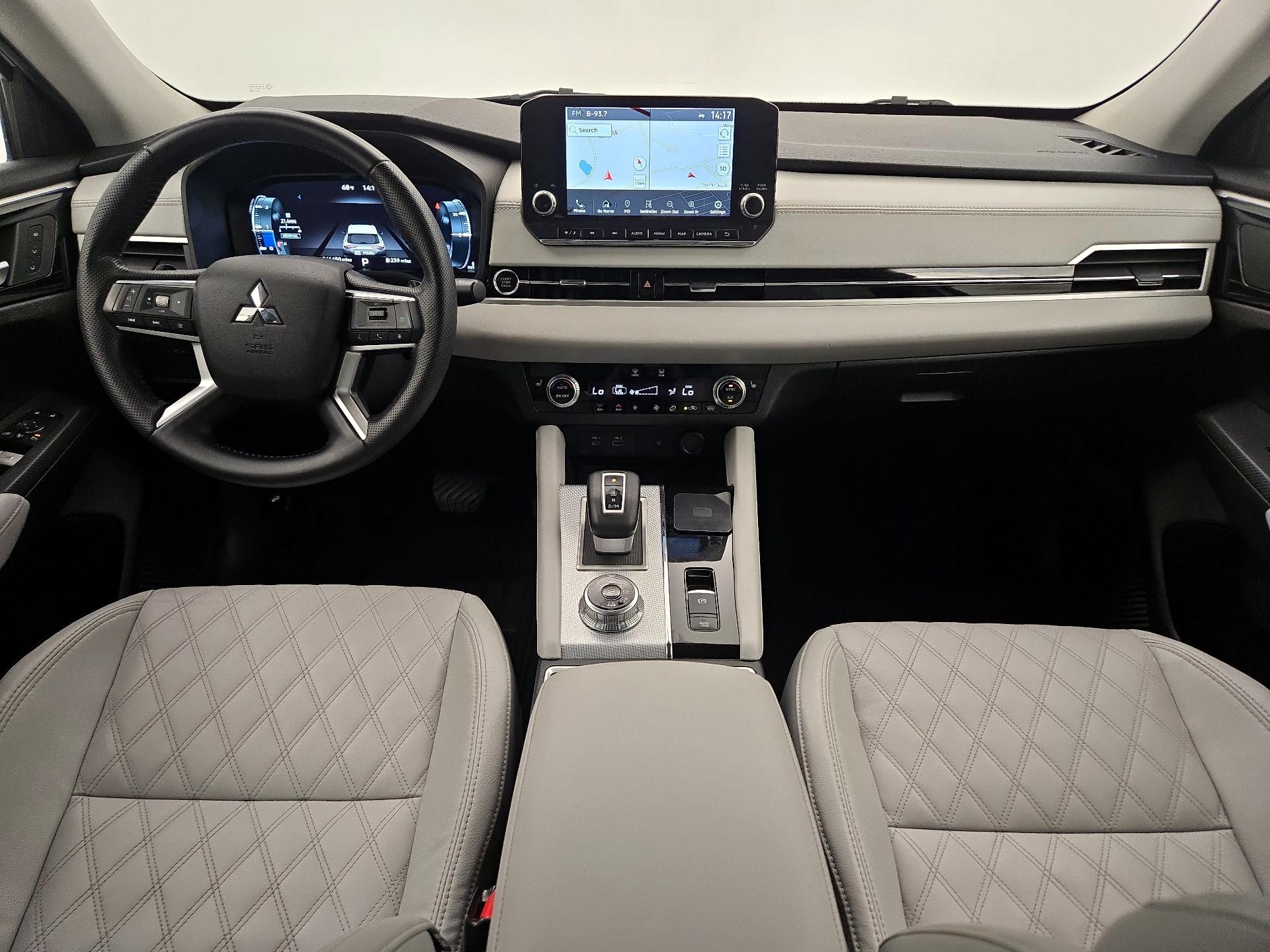 Thumbnail: 2022 Mitsubishi Outlander - 9