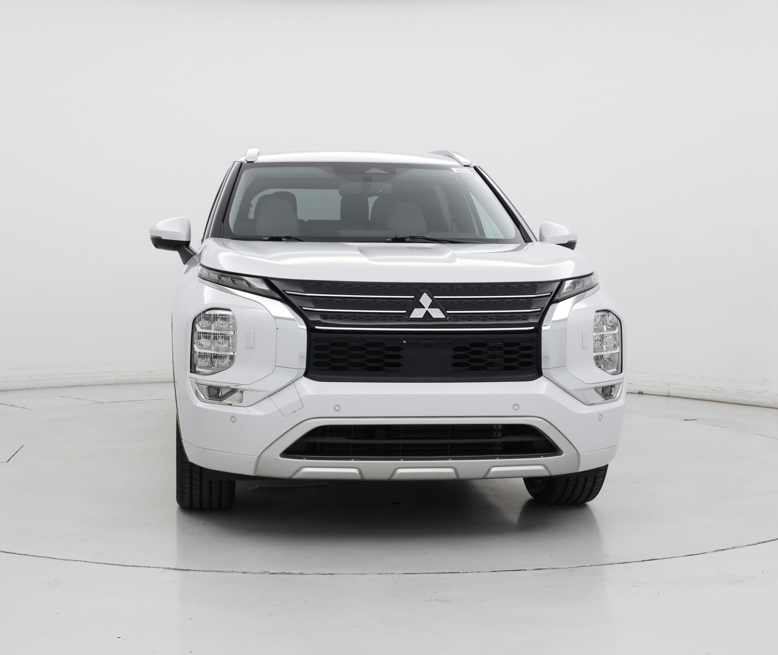Thumbnail: 2022 Mitsubishi Outlander - 5