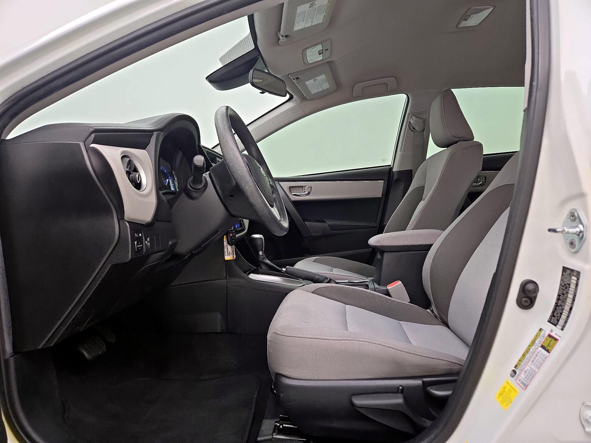Thumbnail: 2017 Toyota Corolla - 11