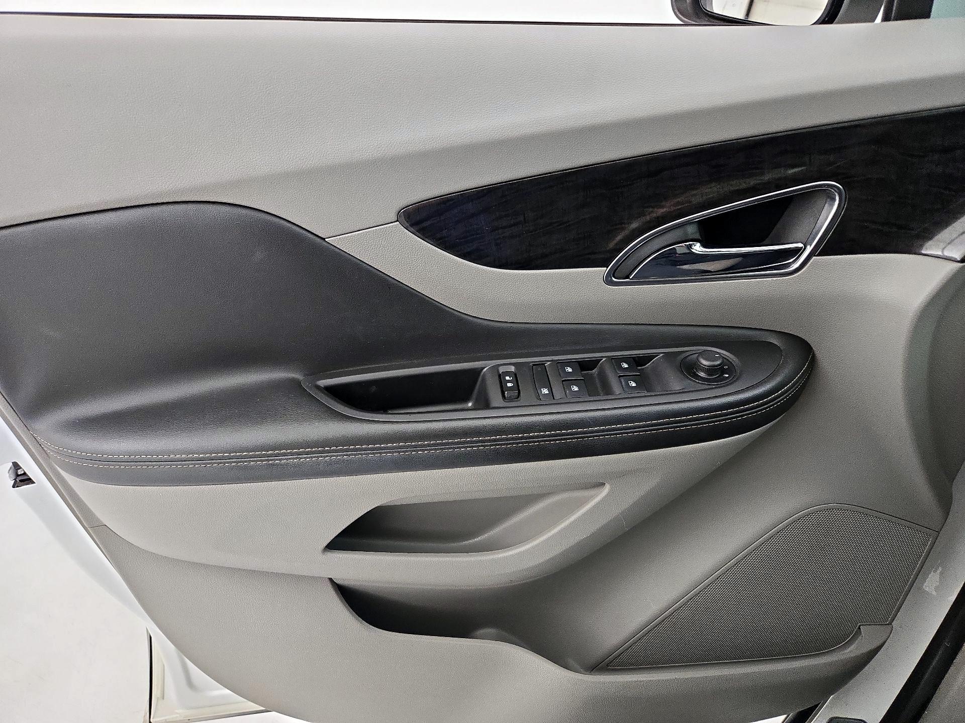 Thumbnail: 2015 Buick Encore - 12