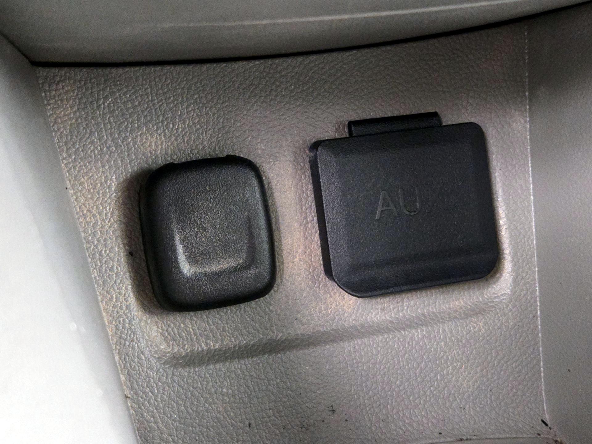 Thumbnail: 2015 Buick Encore - 18