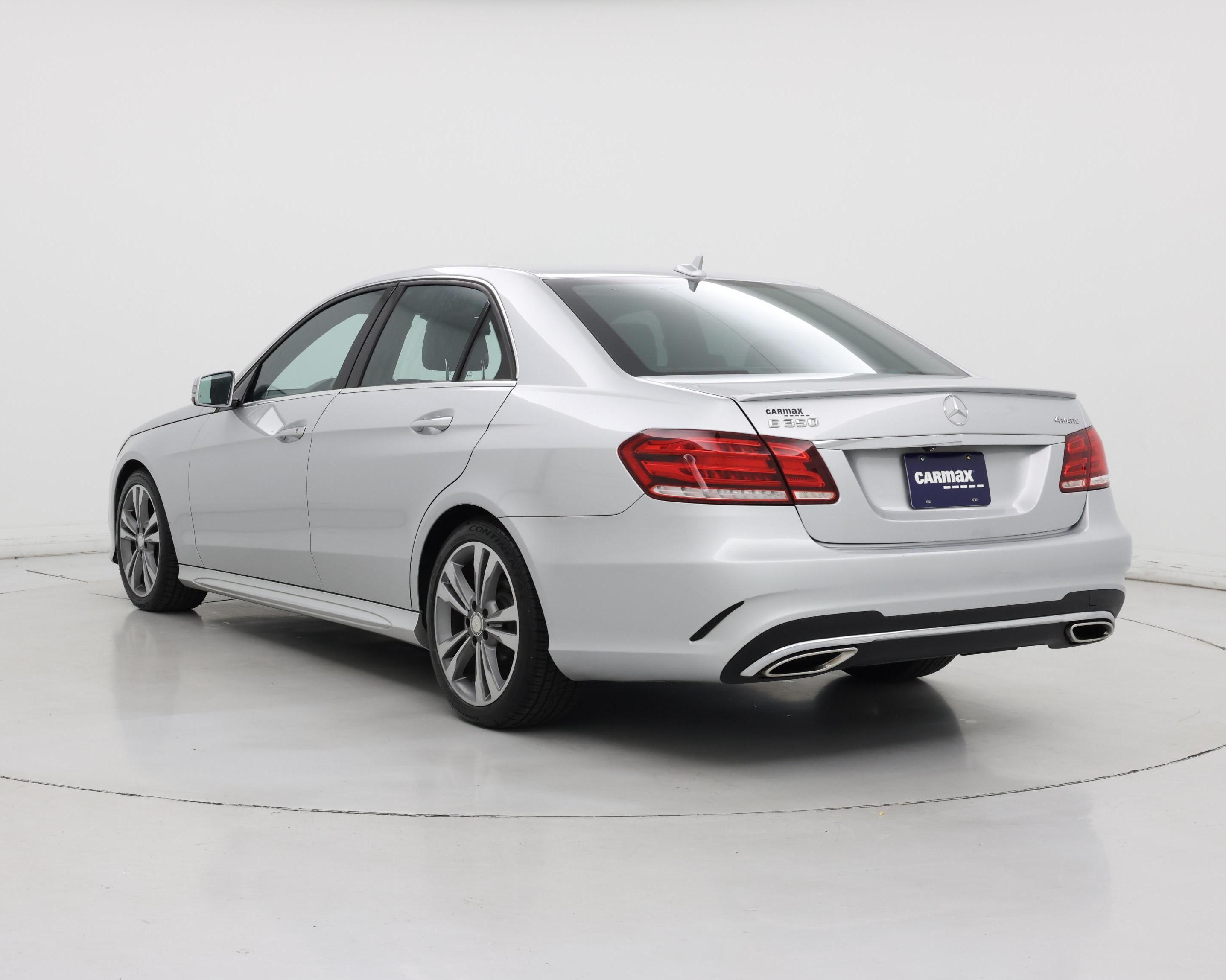 Thumbnail: 2016 Mercedes-Benz E-Class - 2
