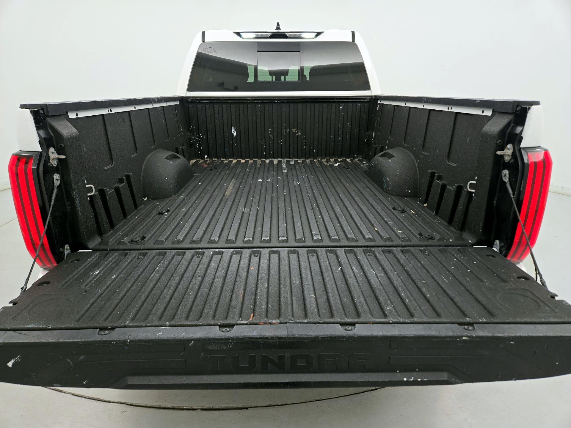 Thumbnail: 2022 Toyota Tundra - 20