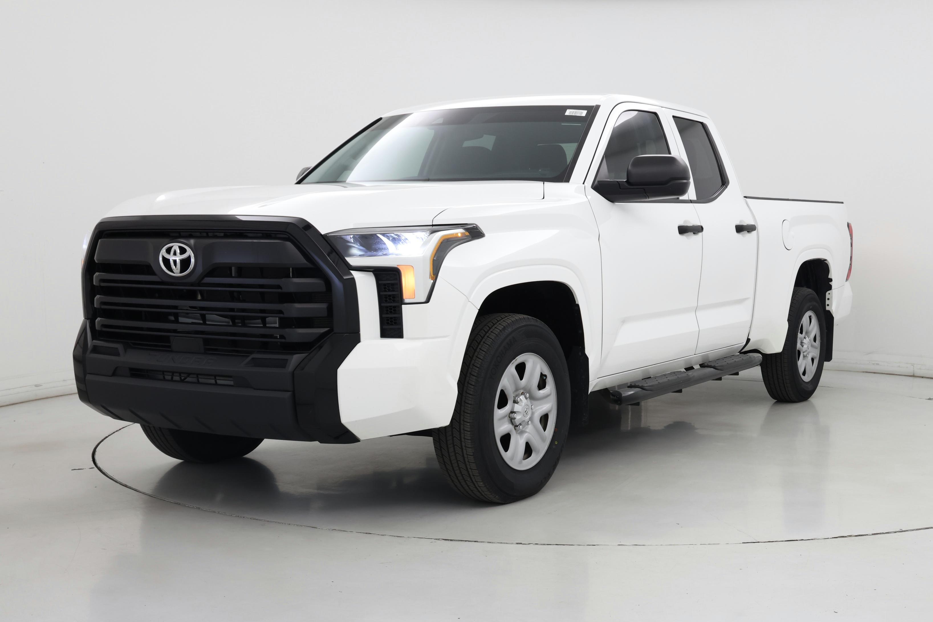 Thumbnail: 2022 Toyota Tundra - 4