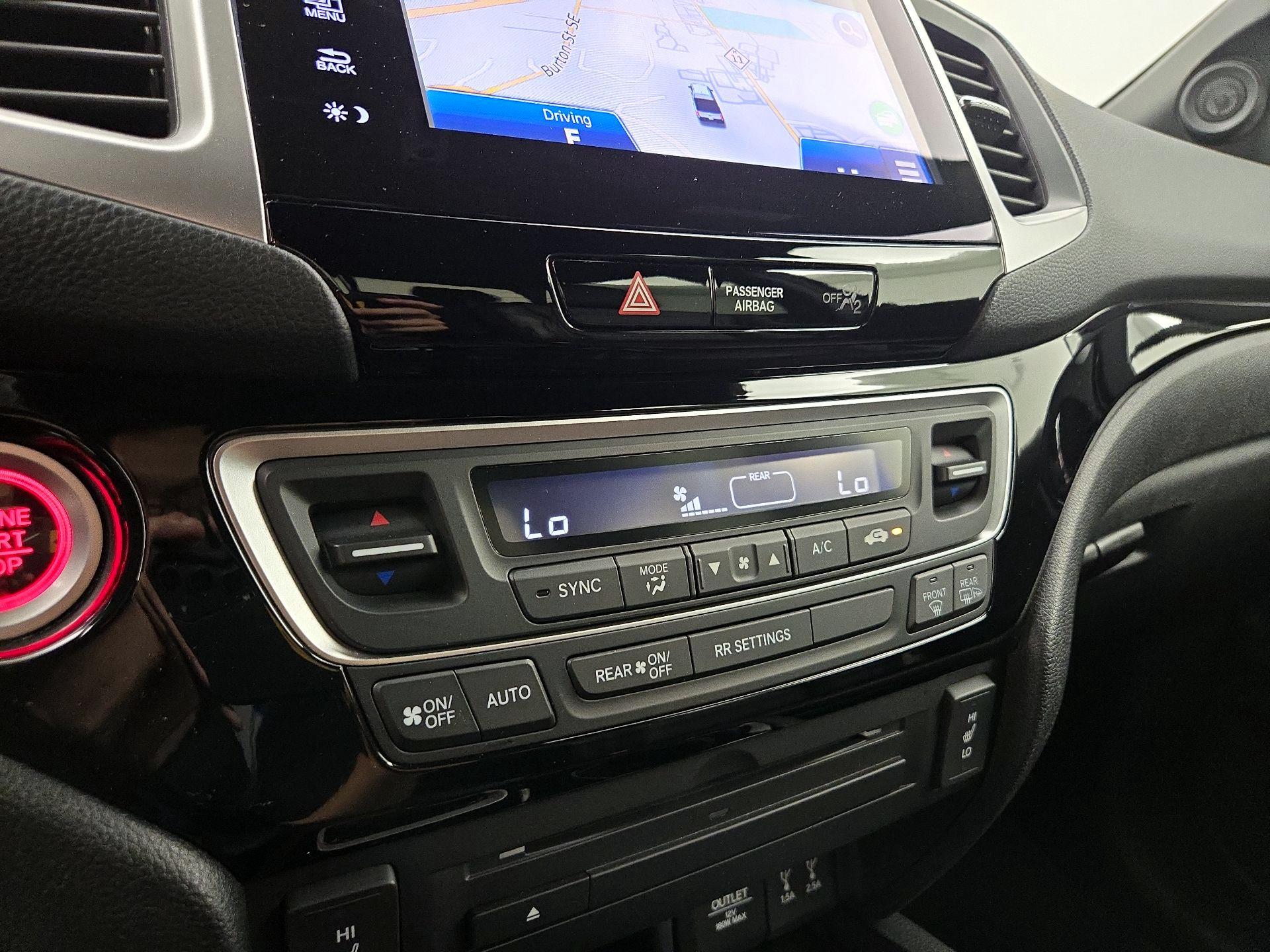 Thumbnail: 2017 Honda Ridgeline - 17