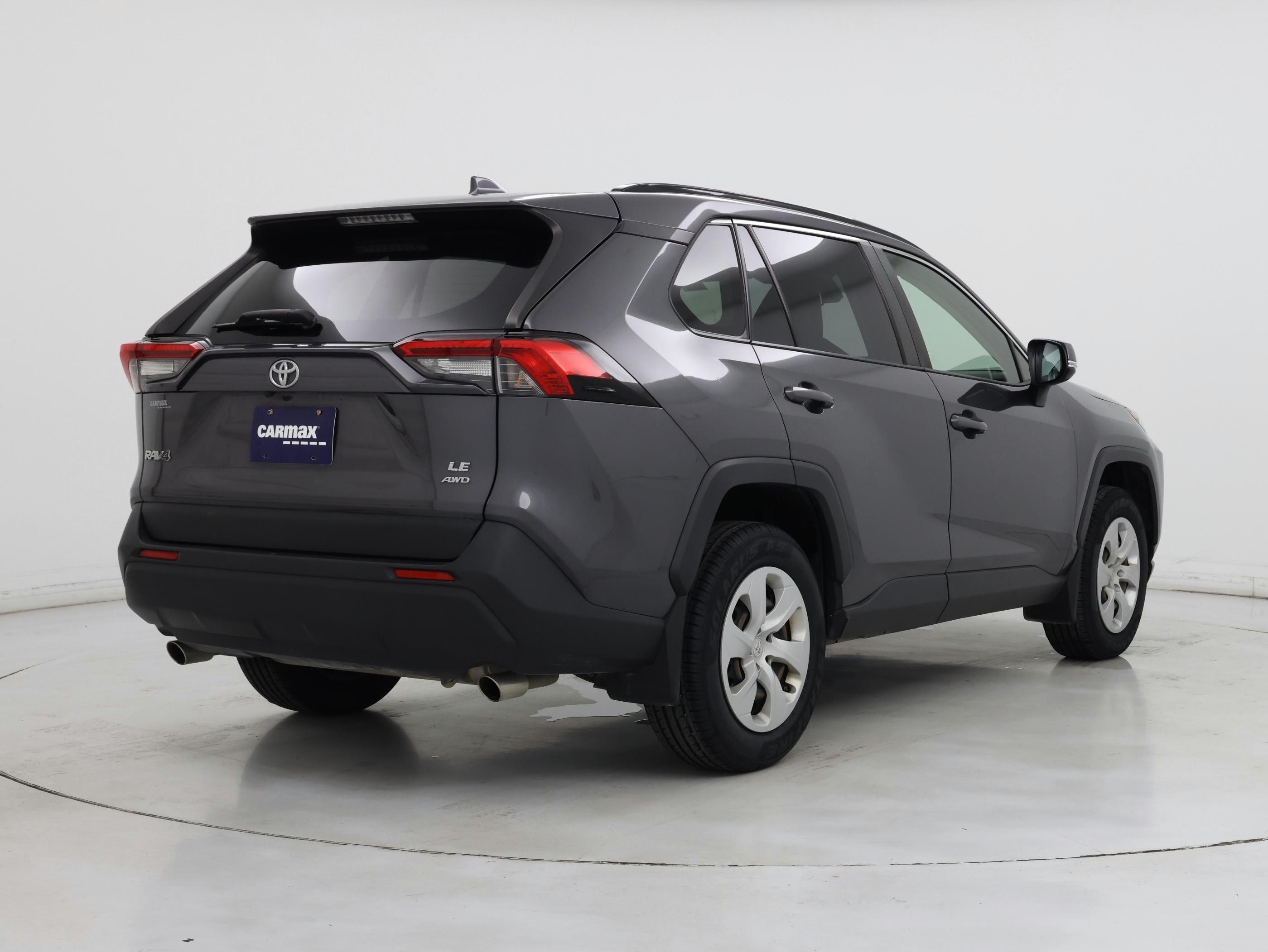 Thumbnail: 2019 Toyota RAV4 - 8