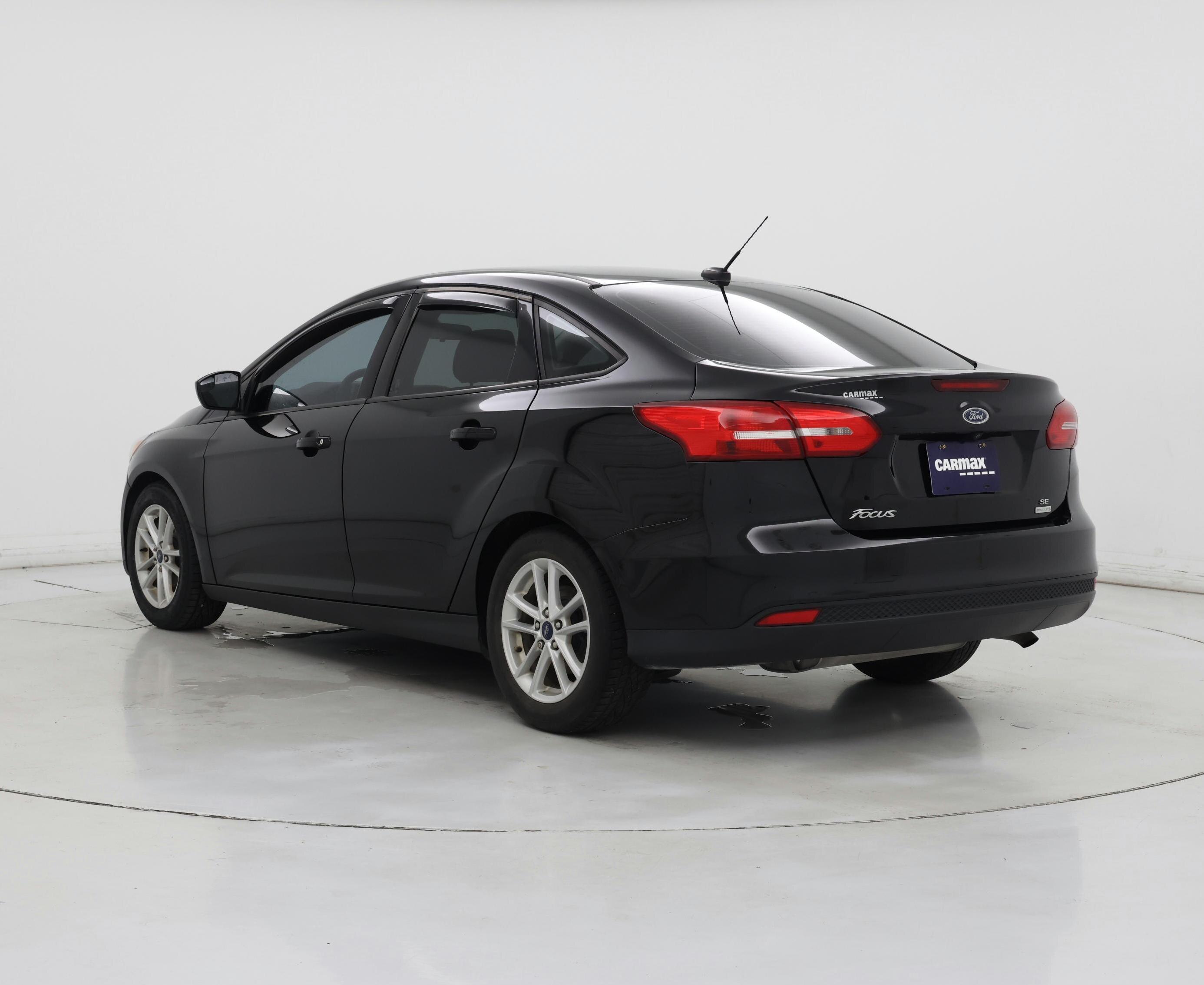 Thumbnail: 2018 Ford Focus - 2