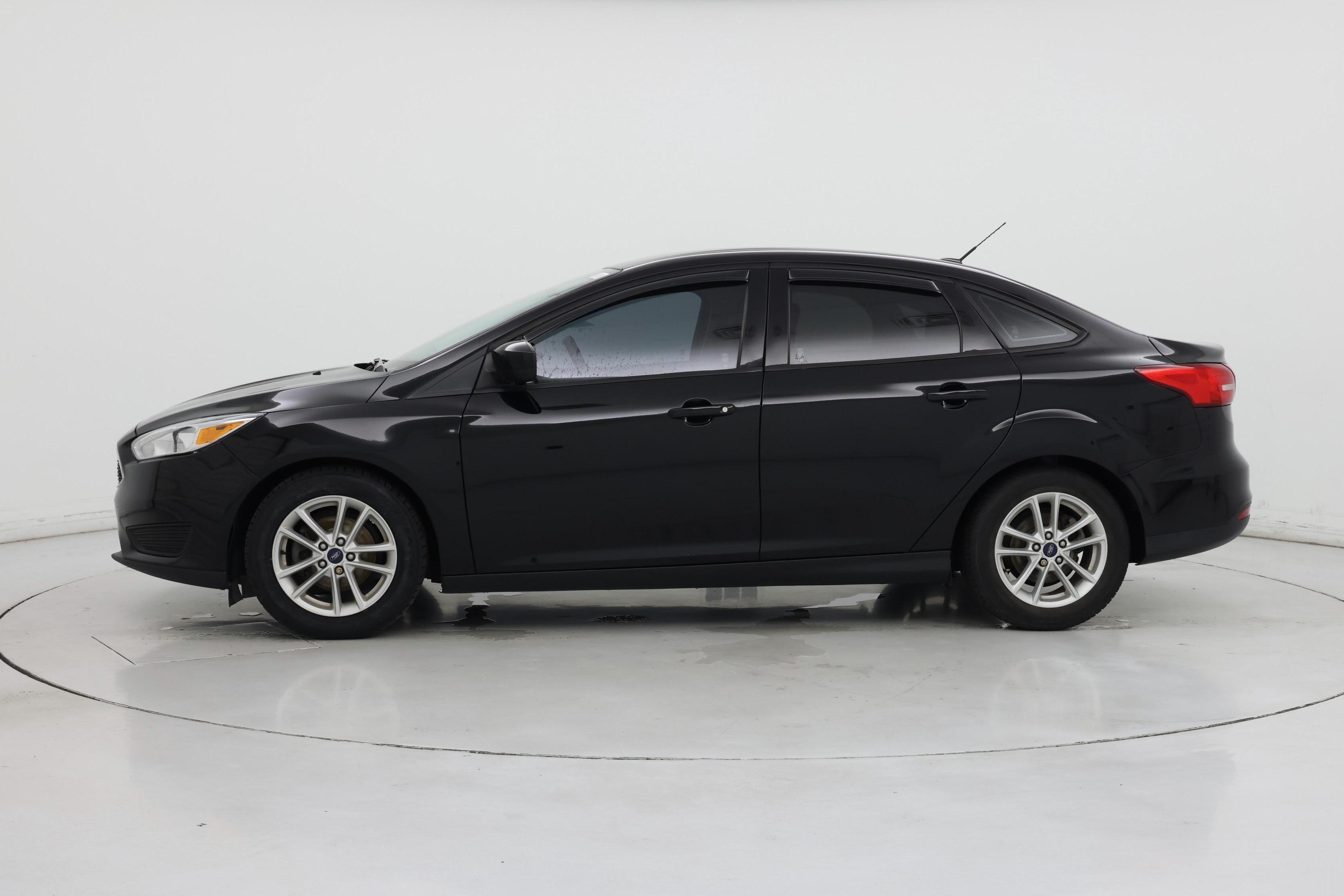 Thumbnail: 2018 Ford Focus - 3